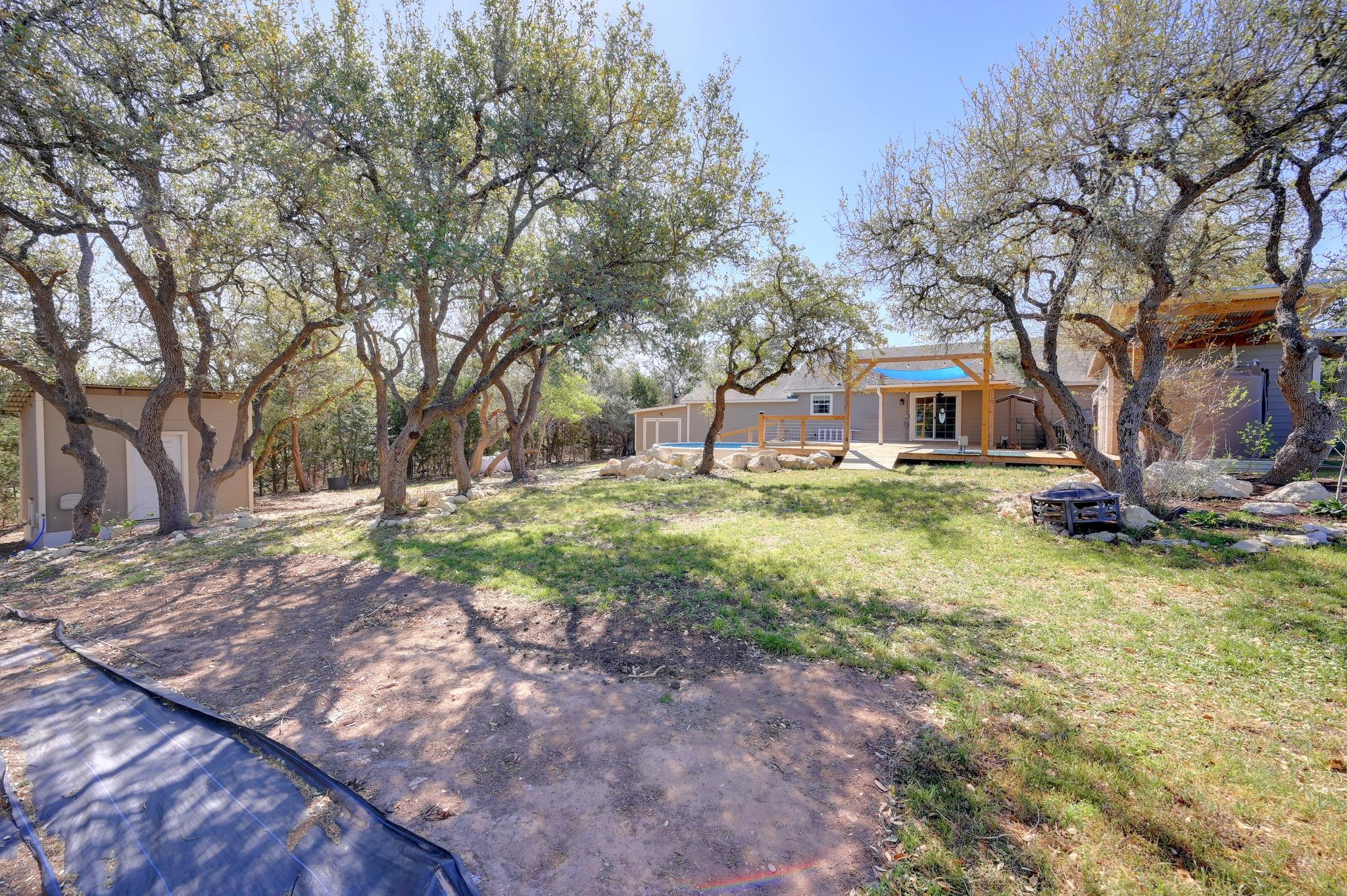 141 Arnold Dr, Canyon Lake, TX 78133