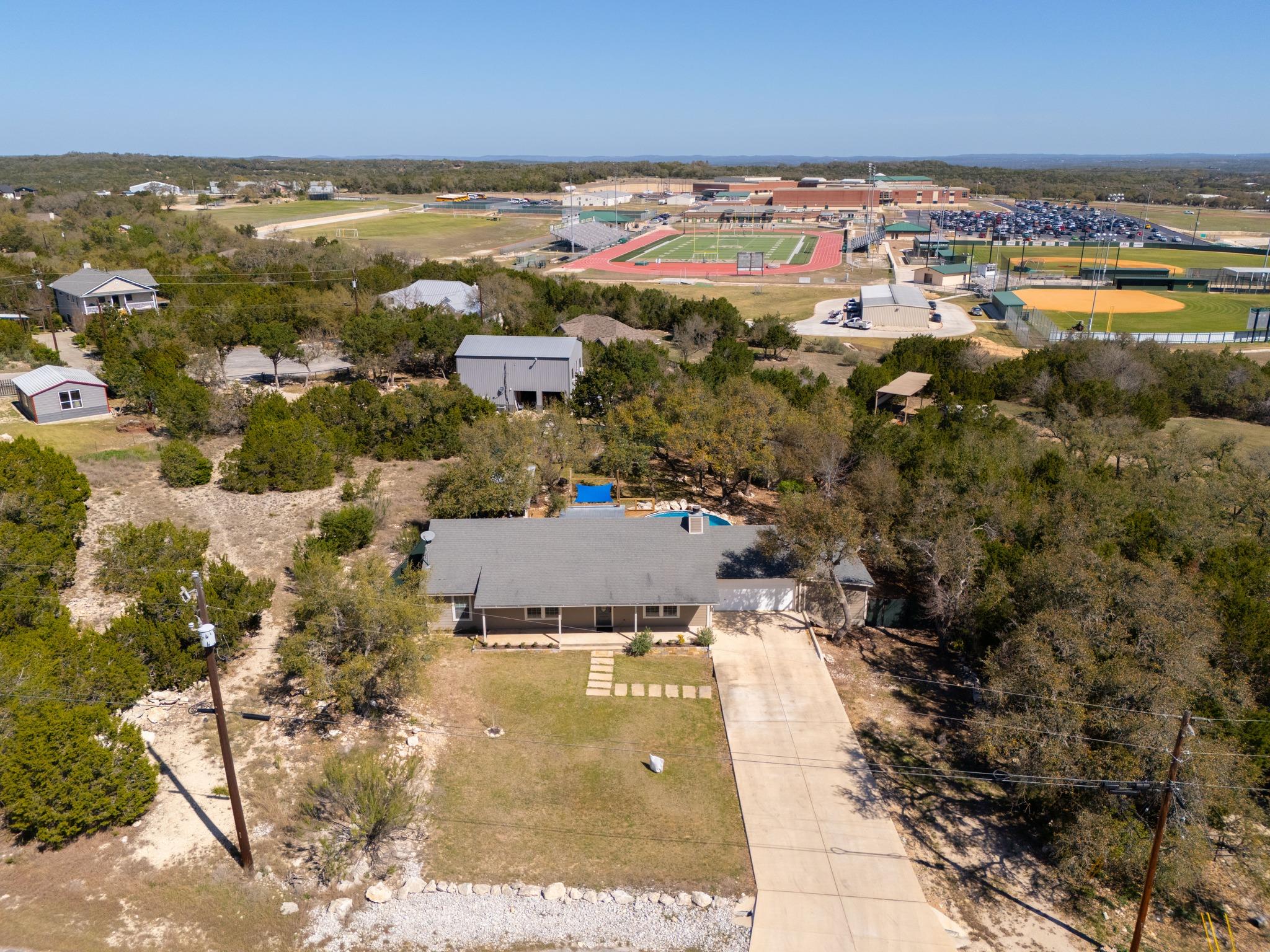 141 Arnold Dr, Canyon Lake, TX 78133