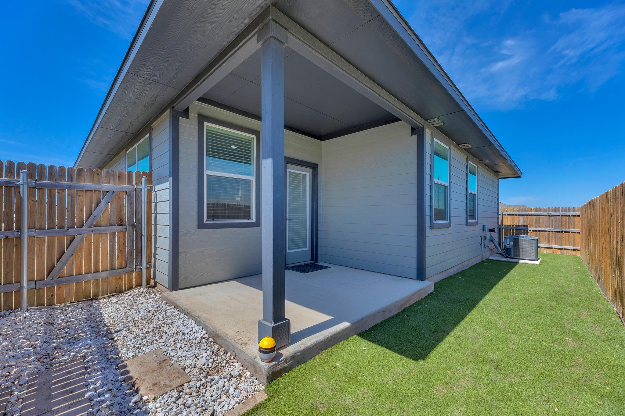 149 Filifera Ct, Leander, TX 78641