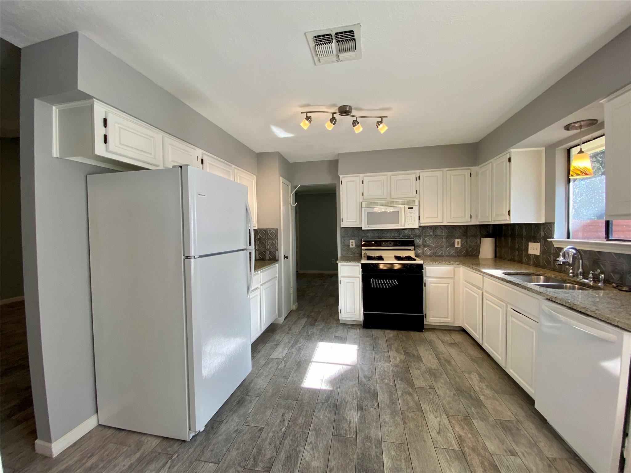 4312 Clarno Dr, Austin, TX 78749