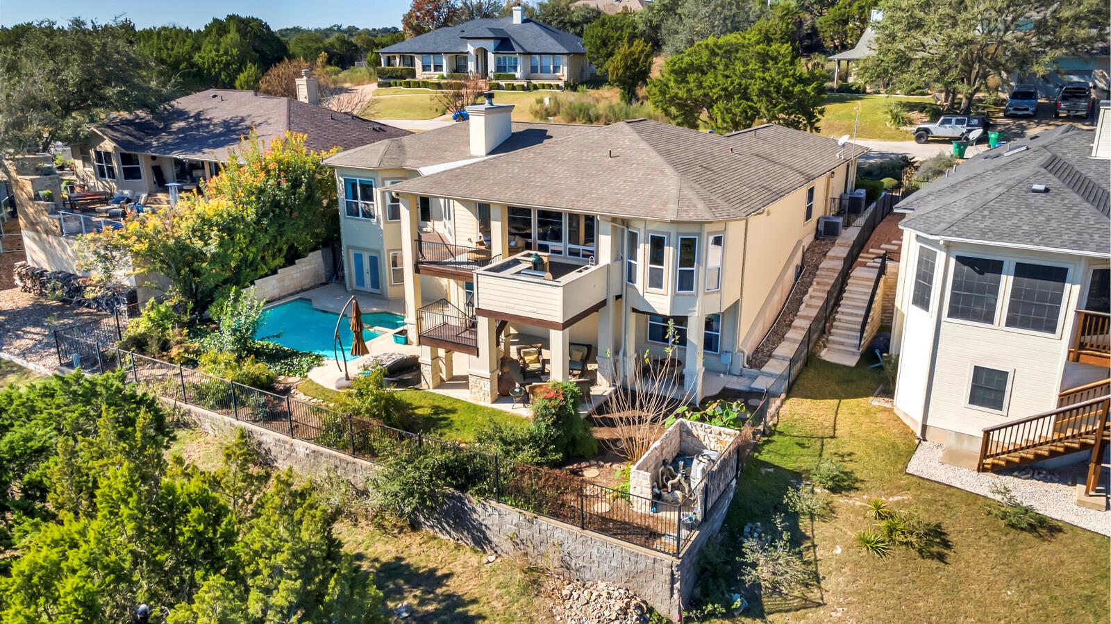 3111 Burnside Cir, Lago Vista, TX 78645