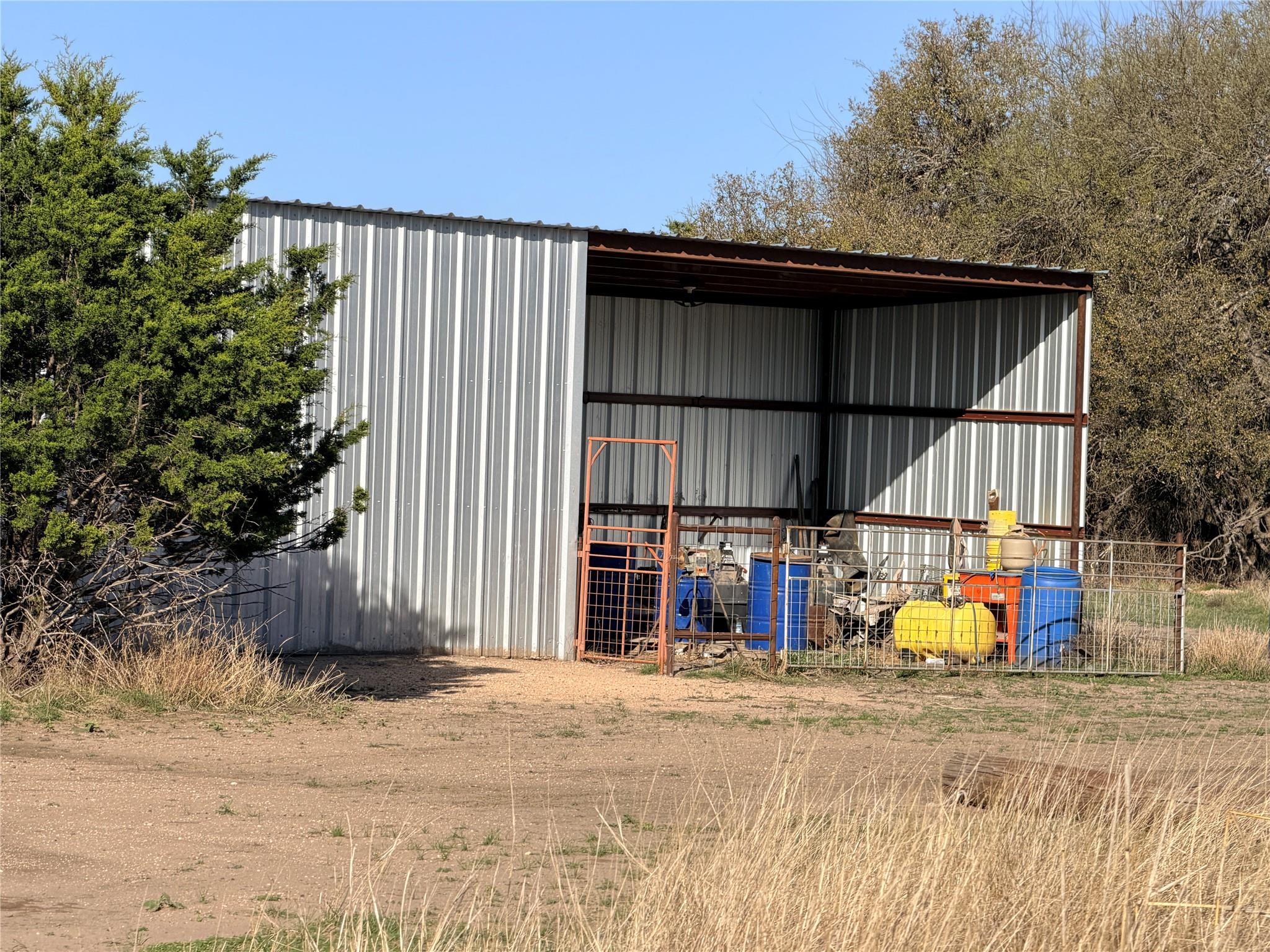 65 CR 406, Goldthwaite, TX 76844