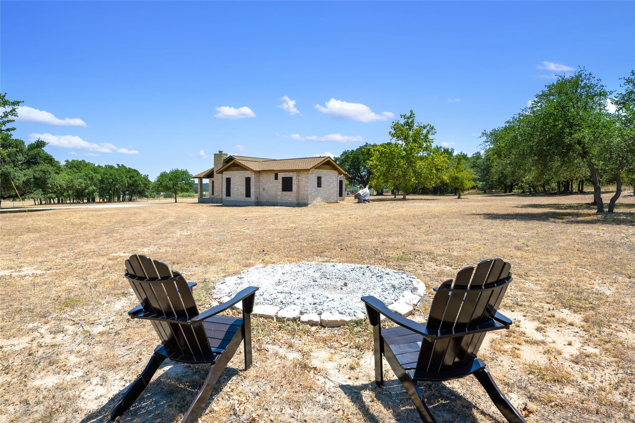 120 Craigen Rd, Liberty Hill, TX 78642