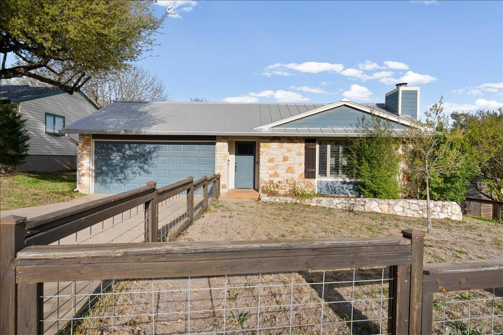 7703 Banpass Ln, Austin, TX 78736