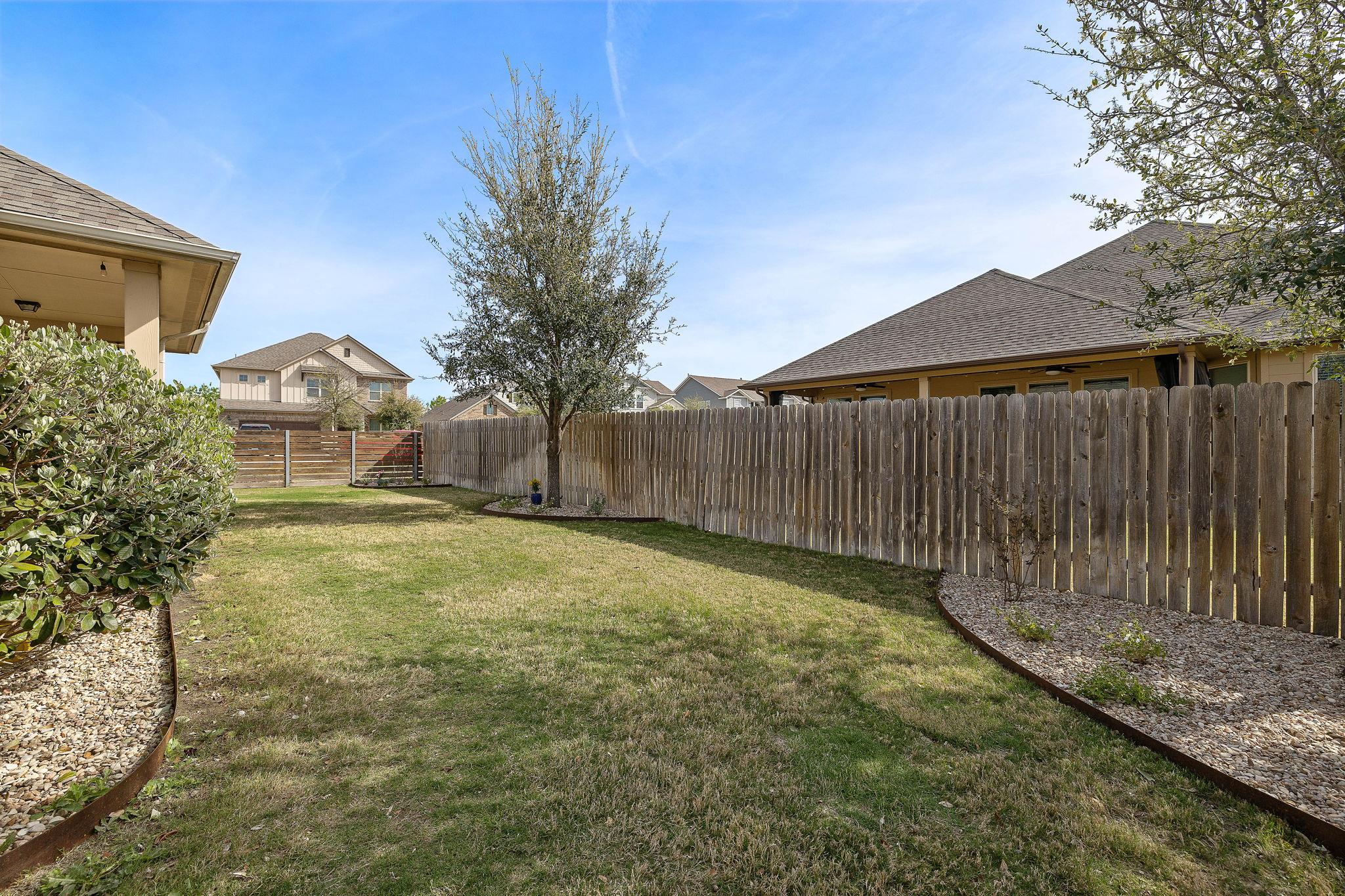 202 Simmental Loop, Hutto, TX 78634