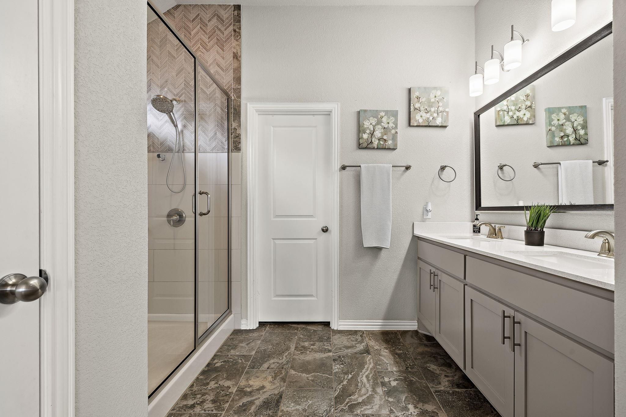 202 Simmental Loop, Hutto, TX 78634