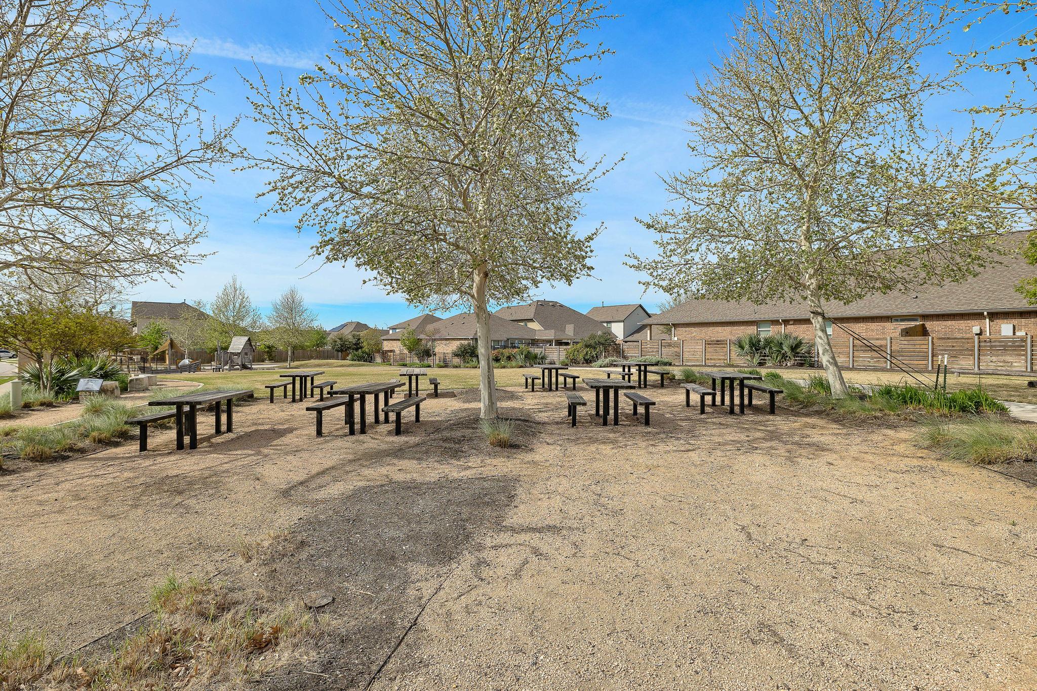 202 Simmental Loop, Hutto, TX 78634