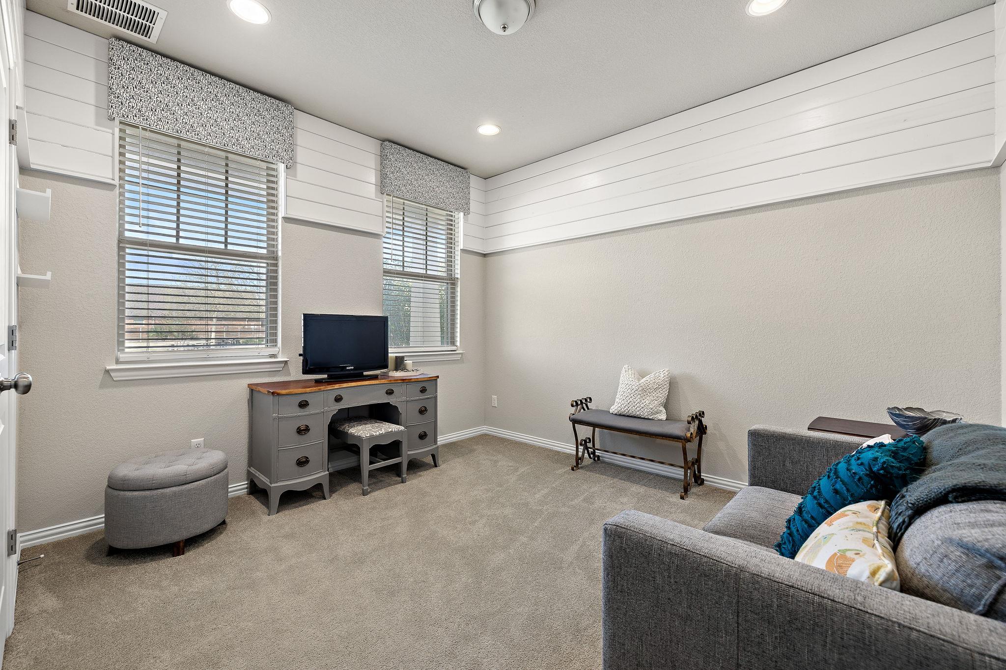 202 Simmental Loop, Hutto, TX 78634