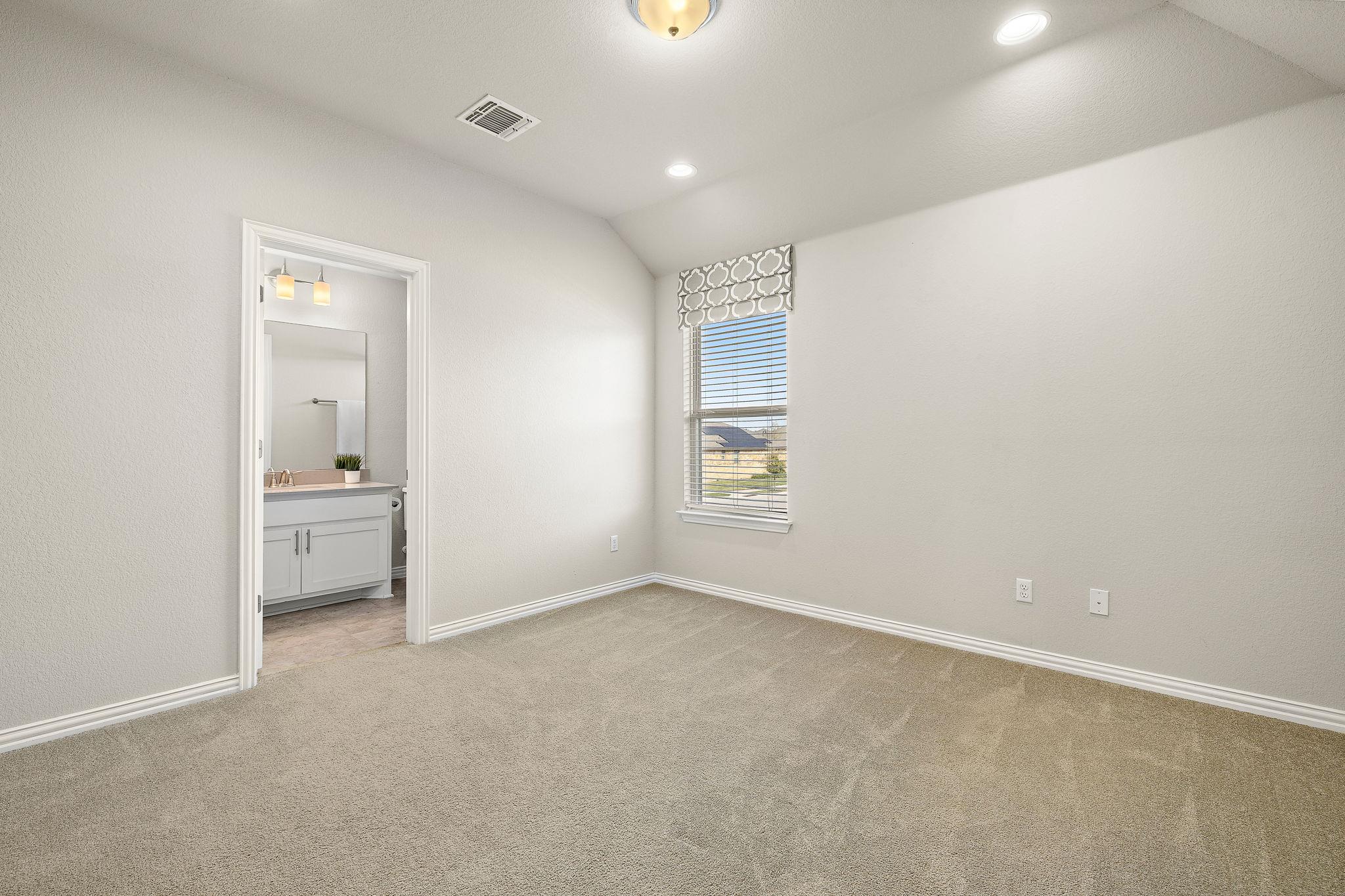 202 Simmental Loop, Hutto, TX 78634