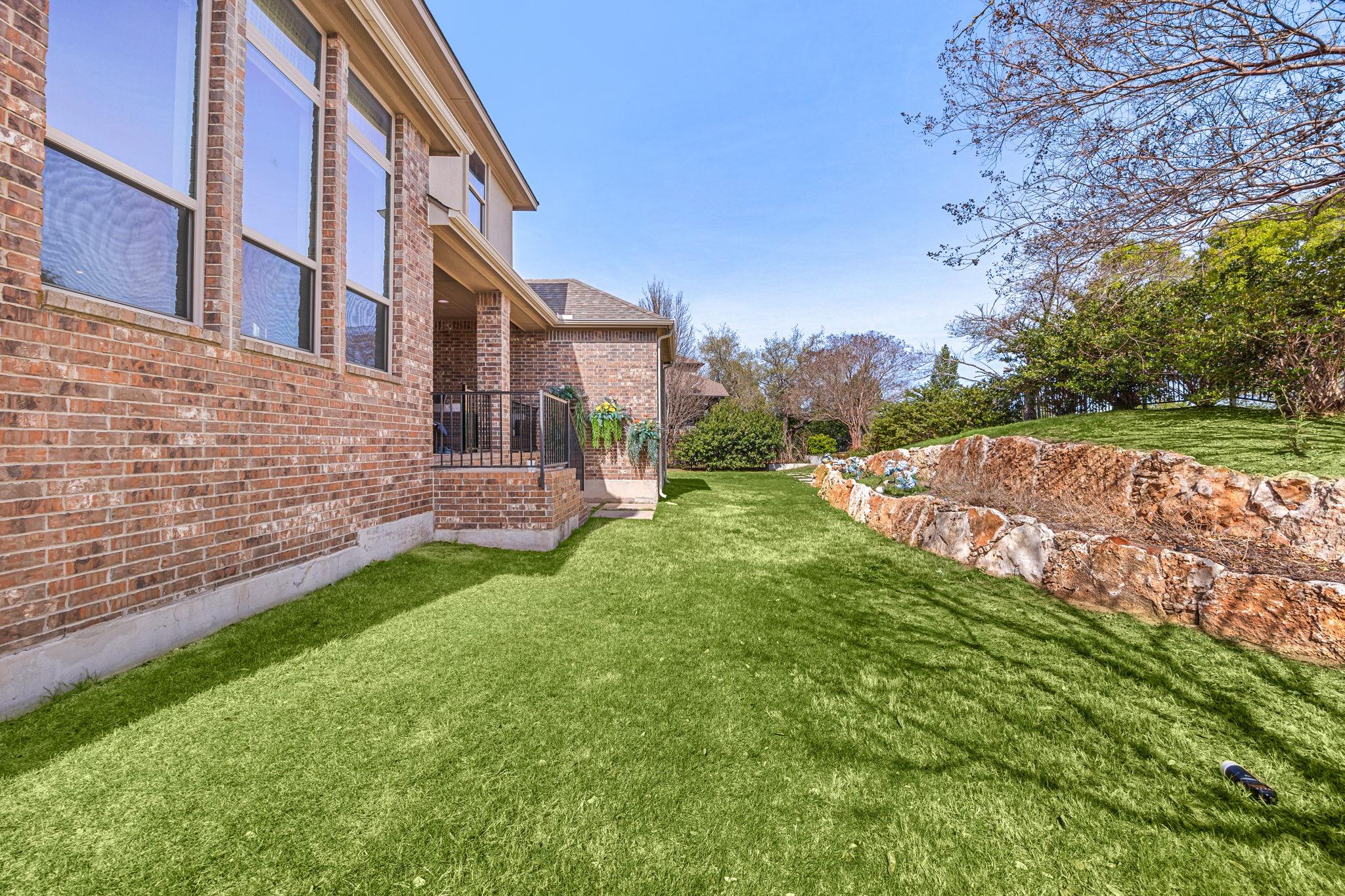 2201 Quarry Loop, Leander, TX 78641