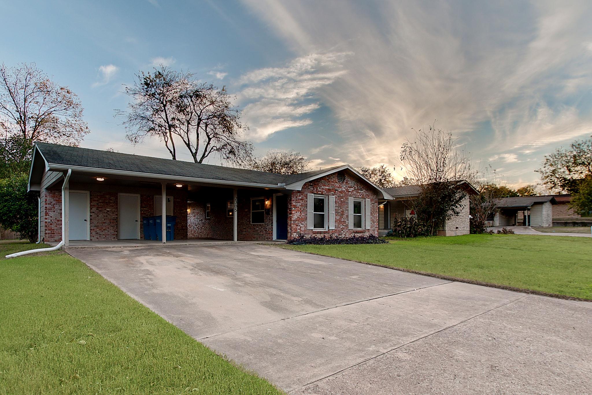 2305 Ventura Dr # B, Austin, TX 78741