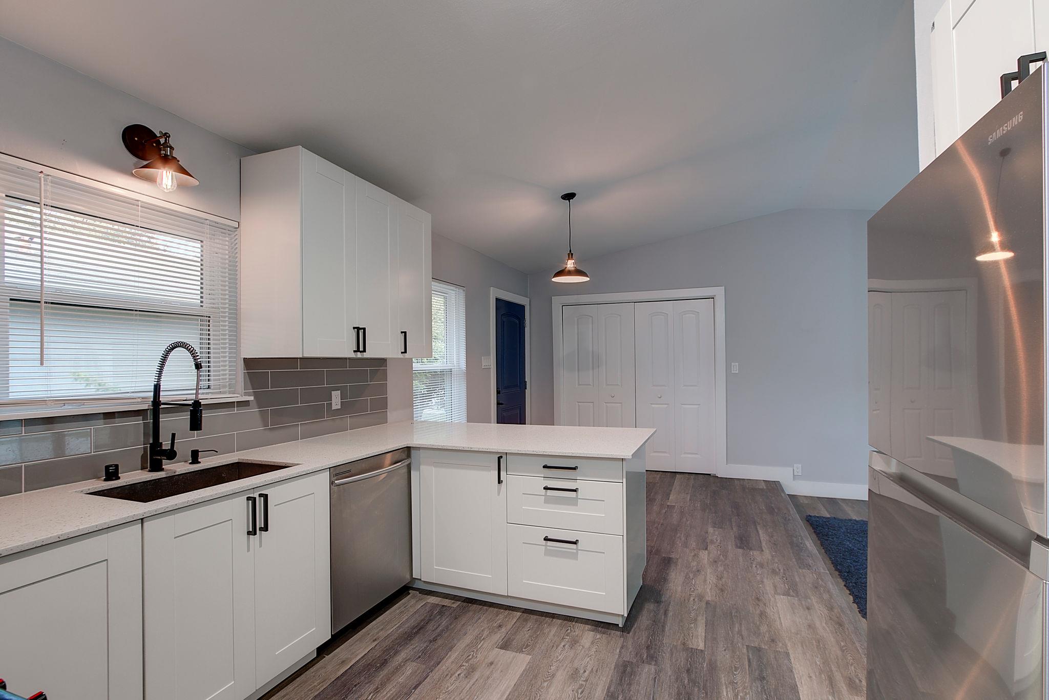 2305 Ventura Dr # B, Austin, TX 78741