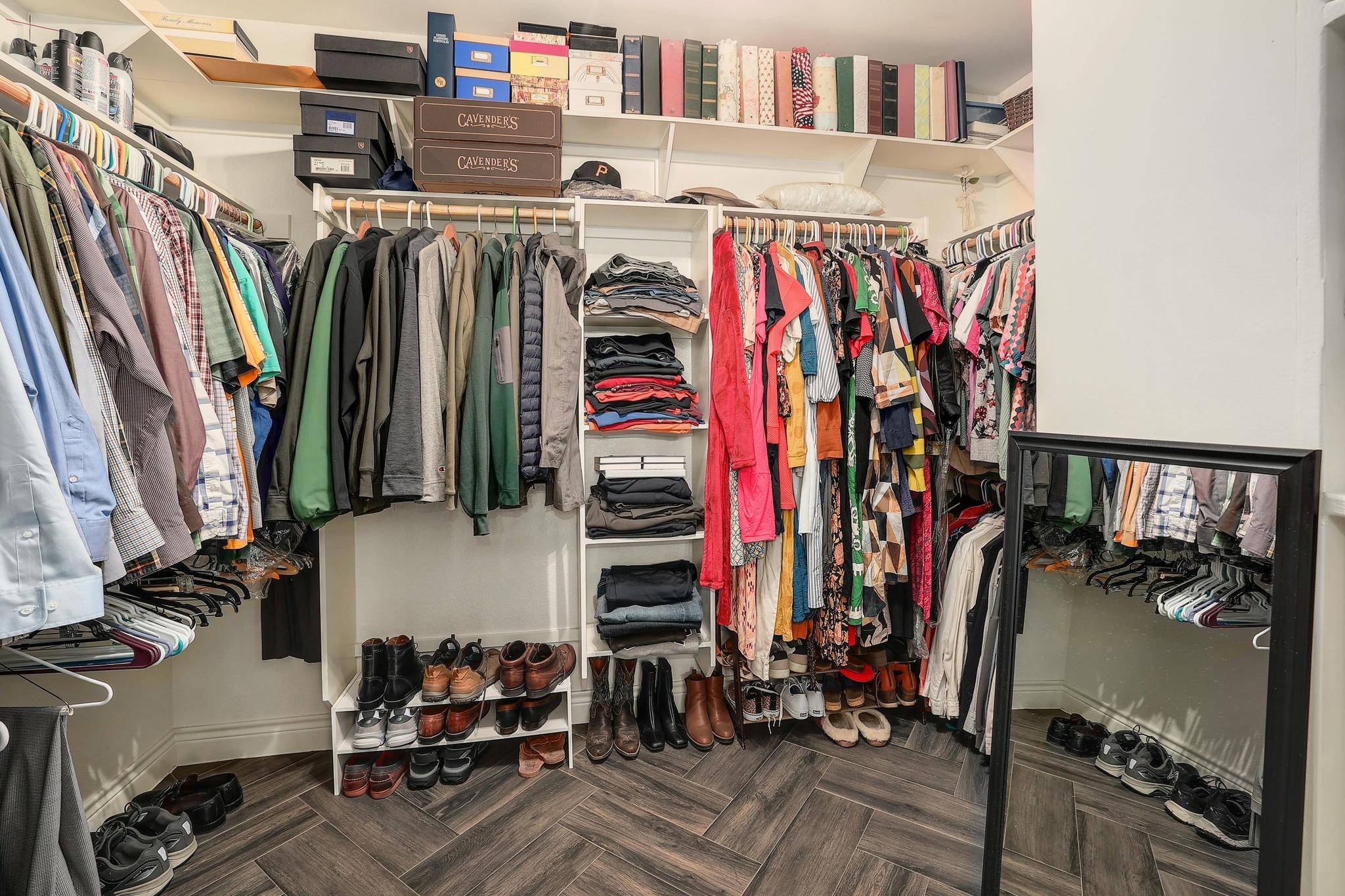 105 Graystone Ln, Georgetown, TX 78633