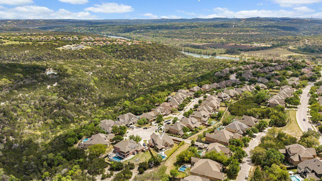 12333 Labrador Bay Ct, Austin, TX 78732