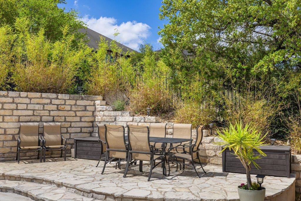 12333 Labrador Bay Ct, Austin, TX 78732