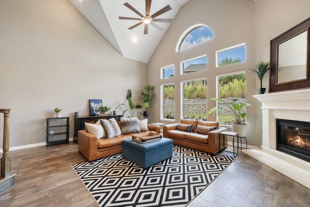 12333 Labrador Bay Ct, Austin, TX 78732