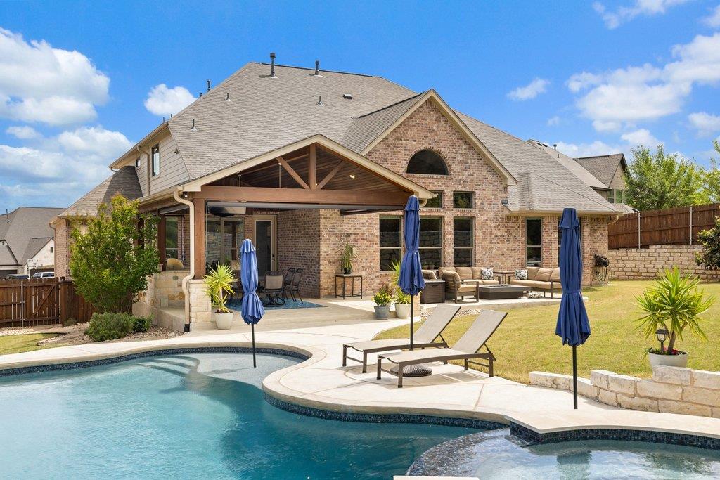 12333 Labrador Bay Ct, Austin, TX 78732