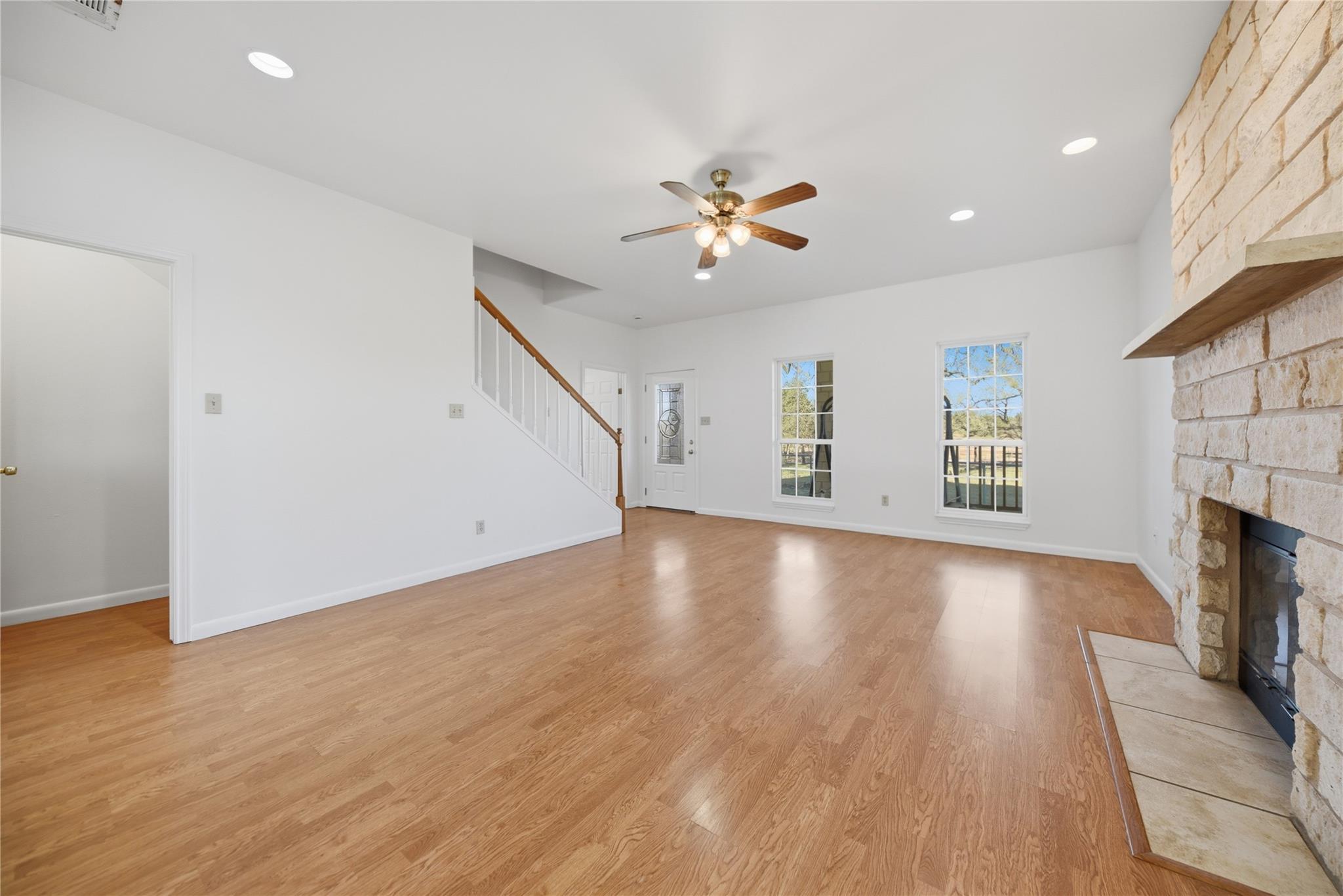 2069 E State Highway 21 # A, Paige, TX 78659