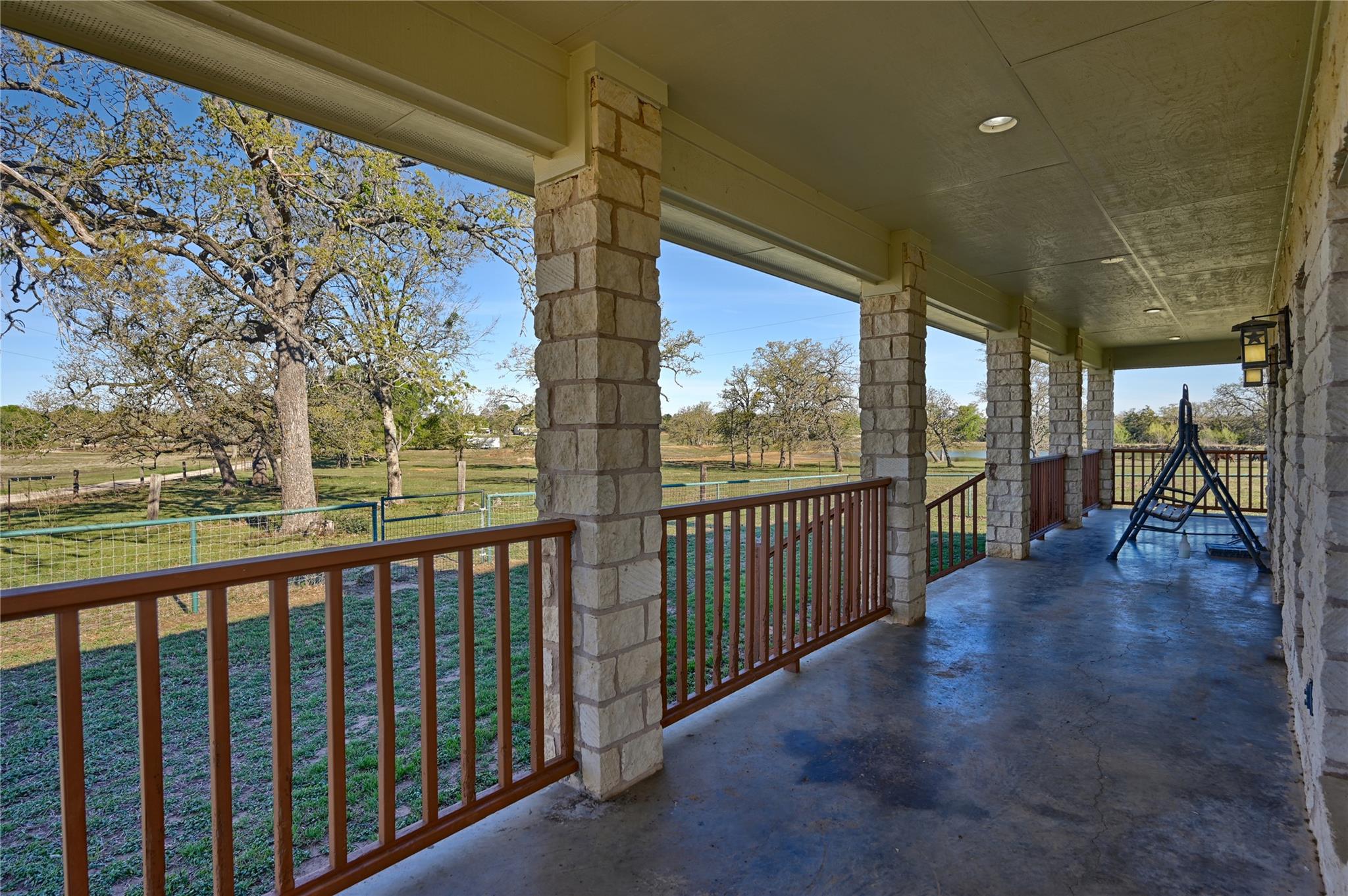 2069 E State Highway 21 # A, Paige, TX 78659
