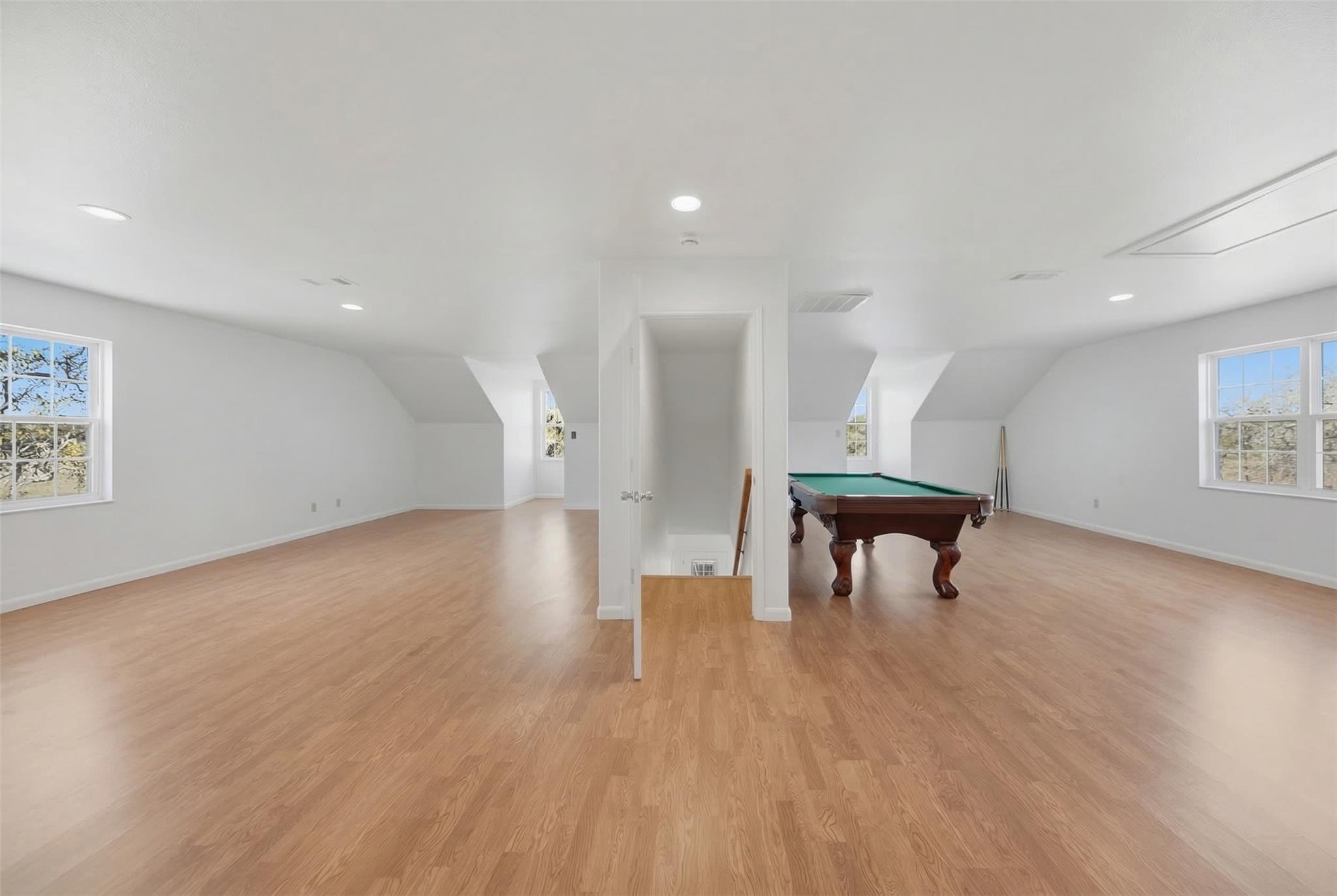 2069 E State Highway 21 # A, Paige, TX 78659