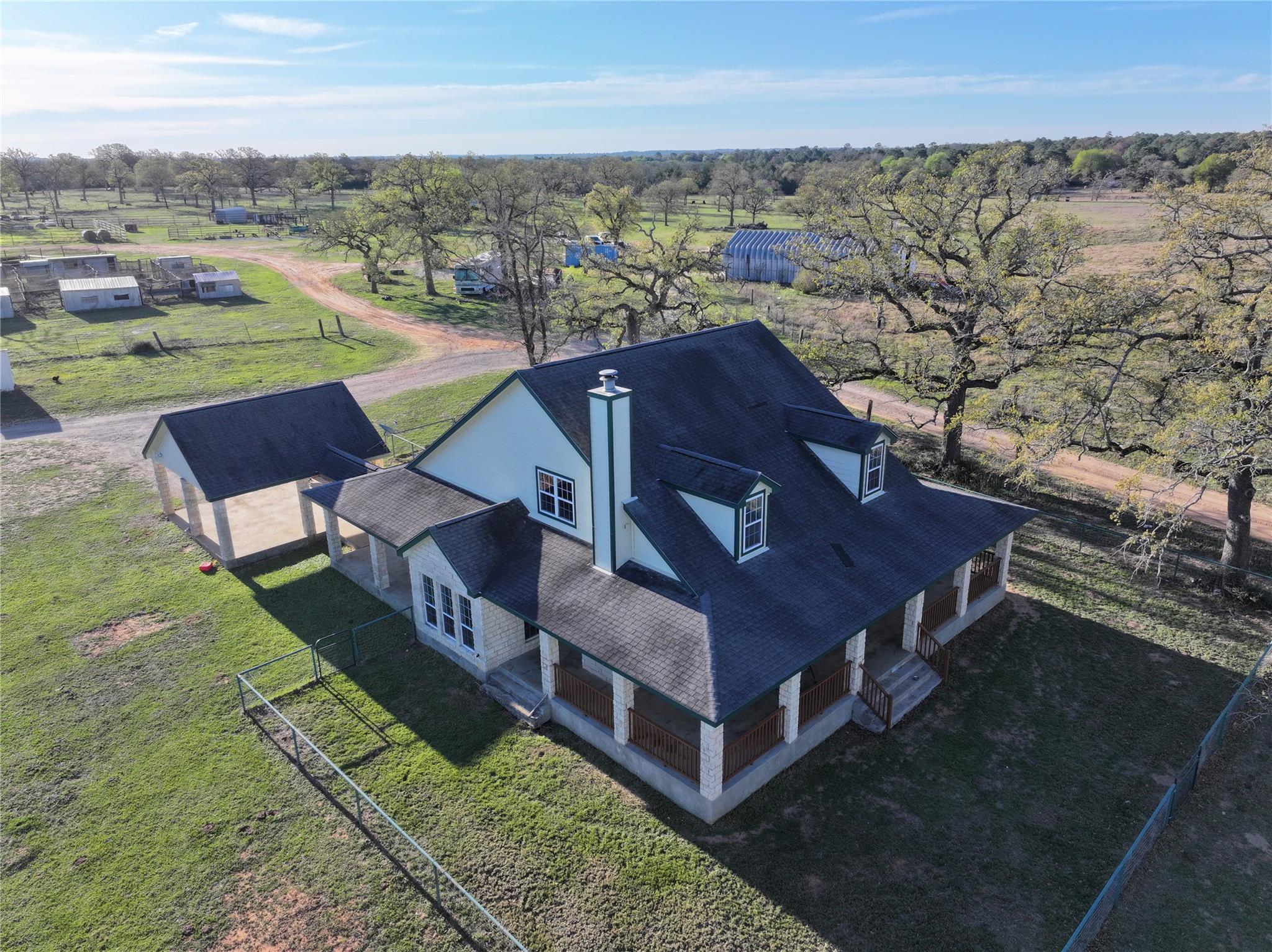 2069 E State Highway 21 # A, Paige, TX 78659