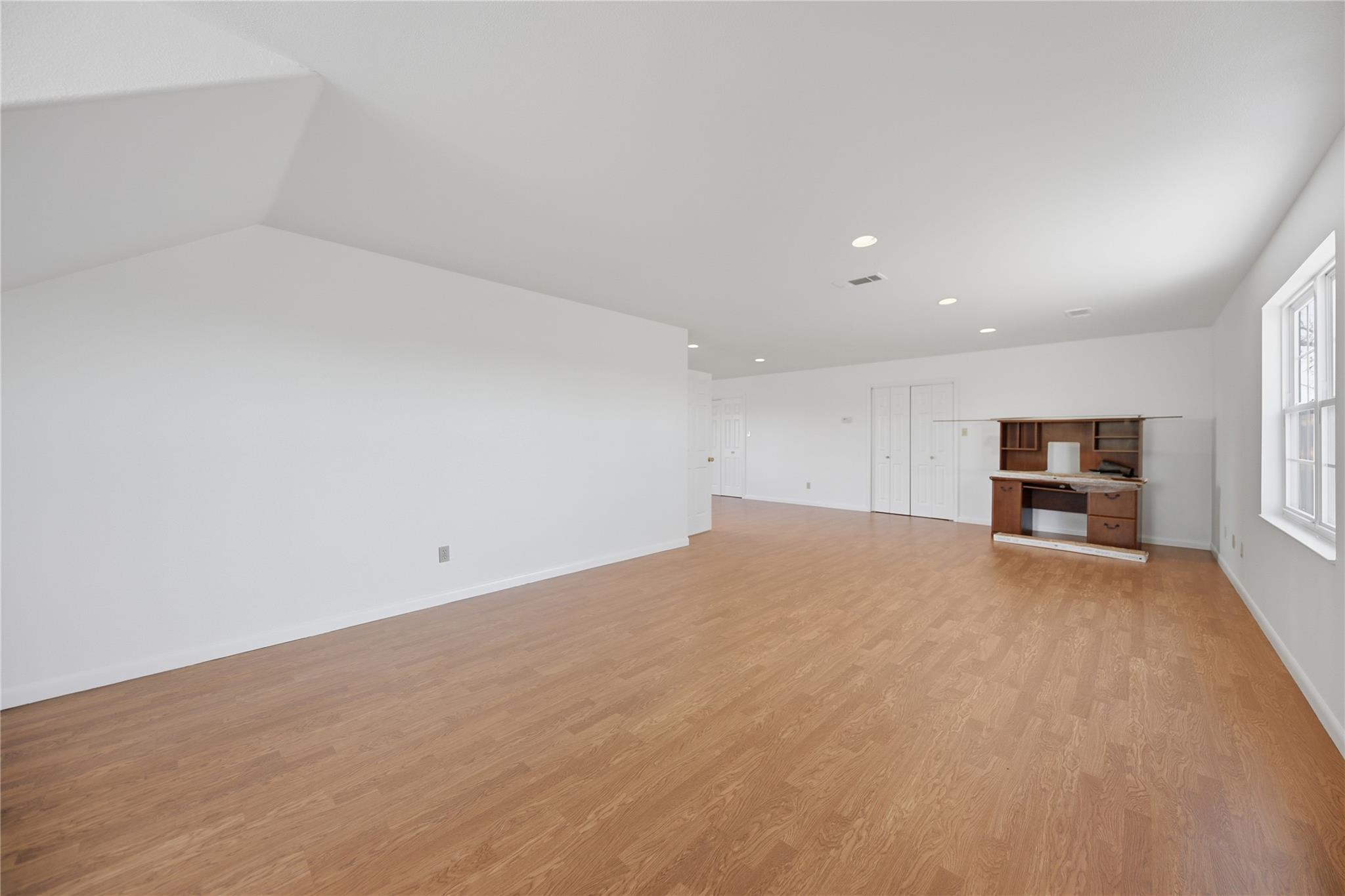 2069 E State Highway 21 # A, Paige, TX 78659