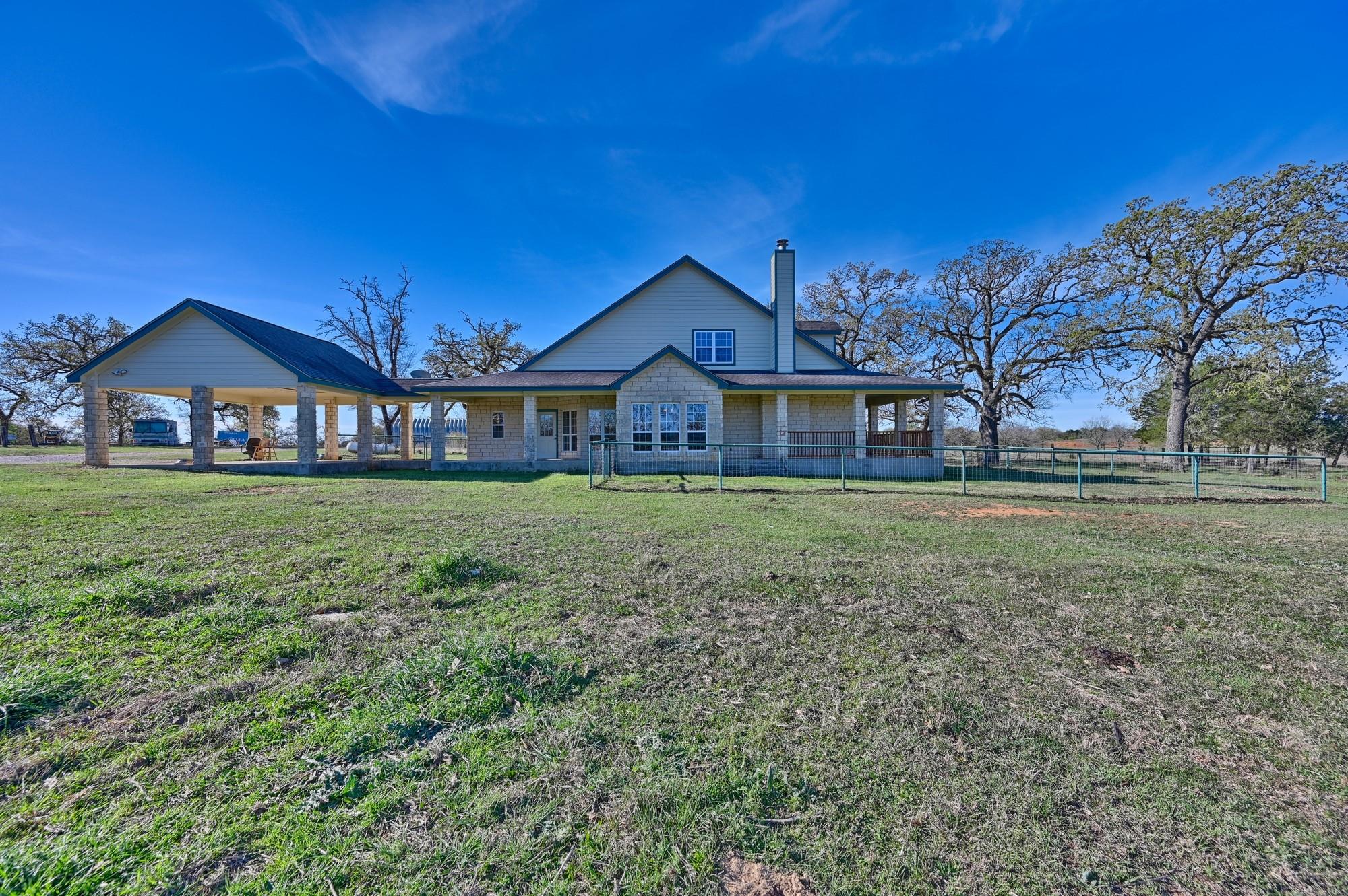 2069 E State Highway 21 # A, Paige, TX 78659