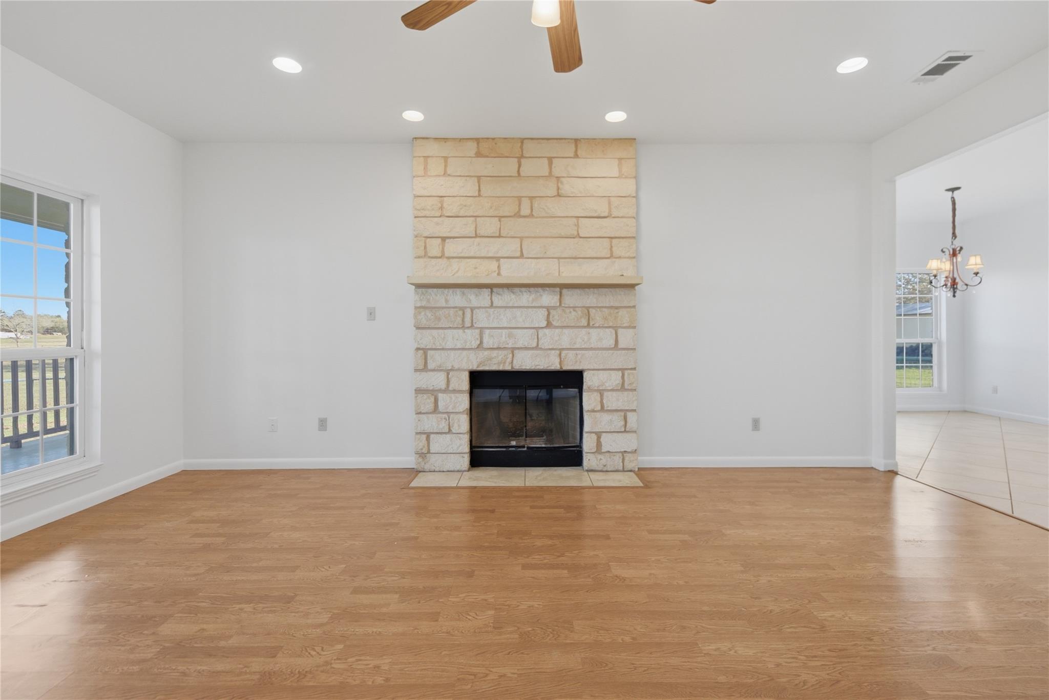 2069 E State Highway 21 # A, Paige, TX 78659