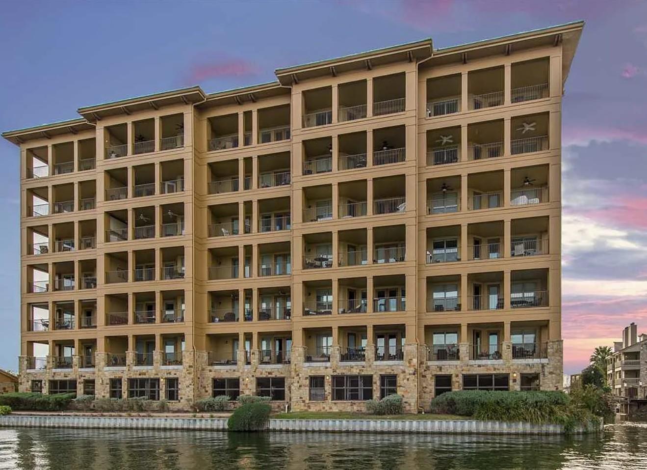 1001 The Cape # 44, Horseshoe Bay, TX 78657