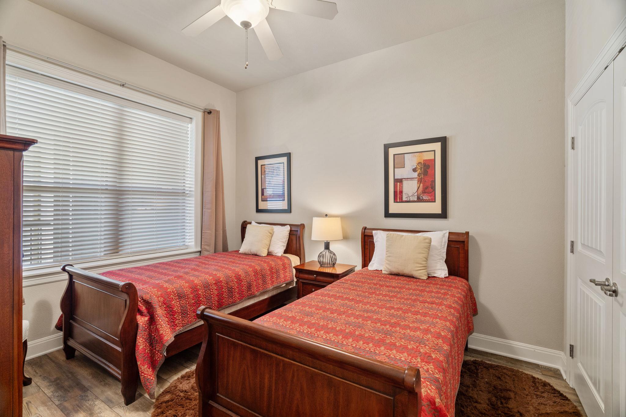 1001 The Cape # 44, Horseshoe Bay, TX 78657