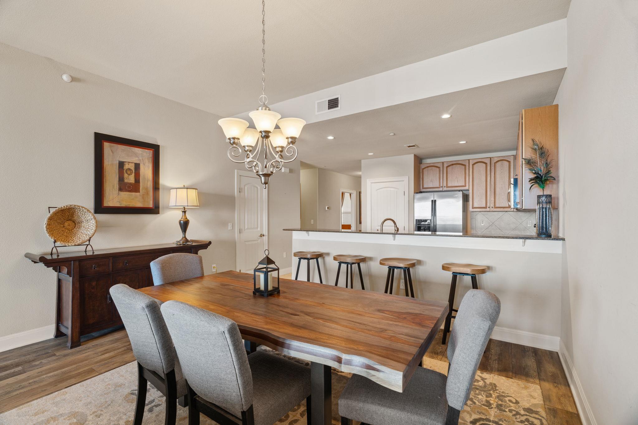 1001 The Cape # 44, Horseshoe Bay, TX 78657