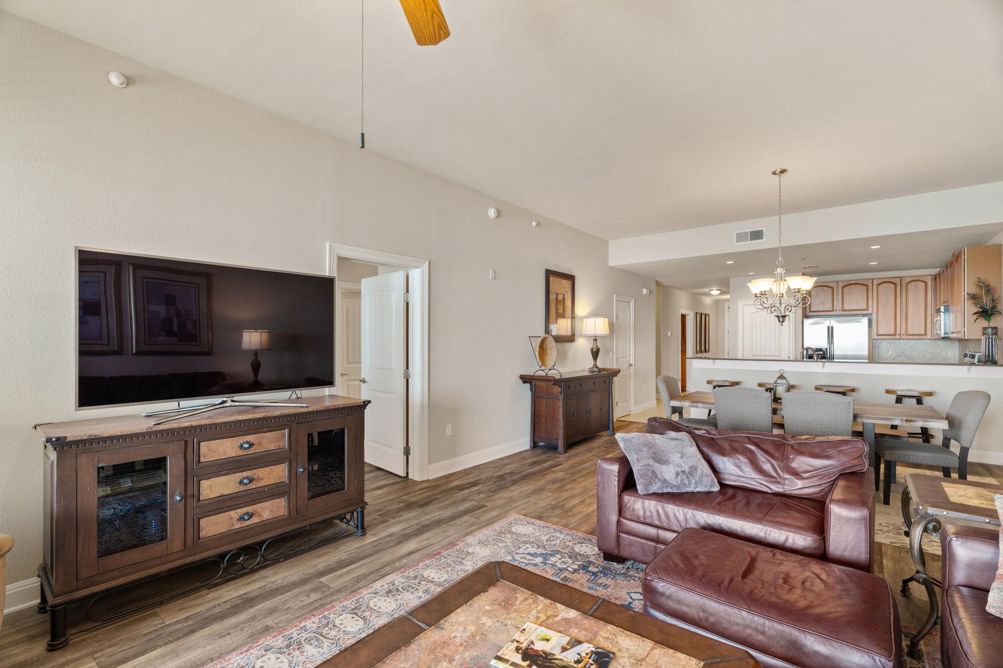 1001 The Cape # 44, Horseshoe Bay, TX 78657