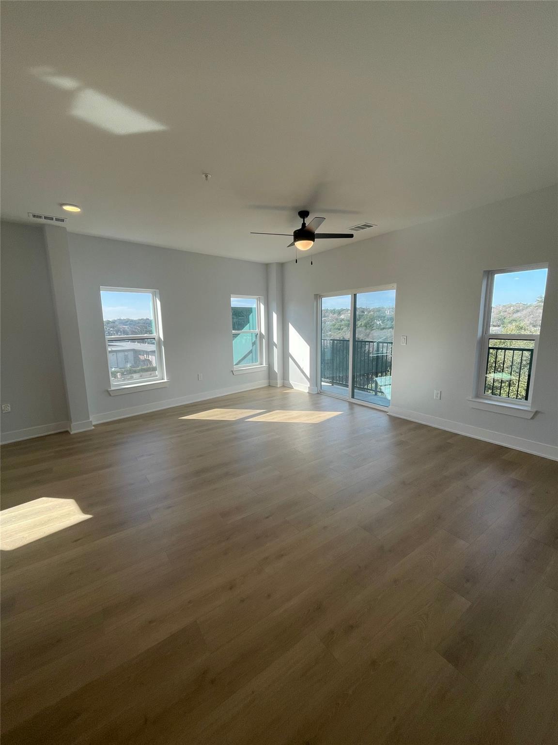 2500 W Longview St # 400, Austin, TX 78705