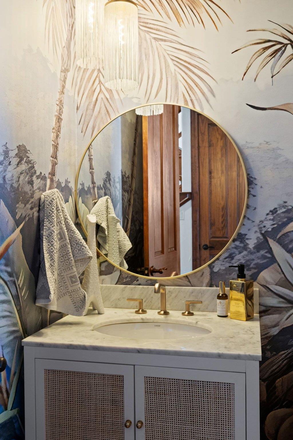 13907 Panorama Dr, Austin, TX 78732