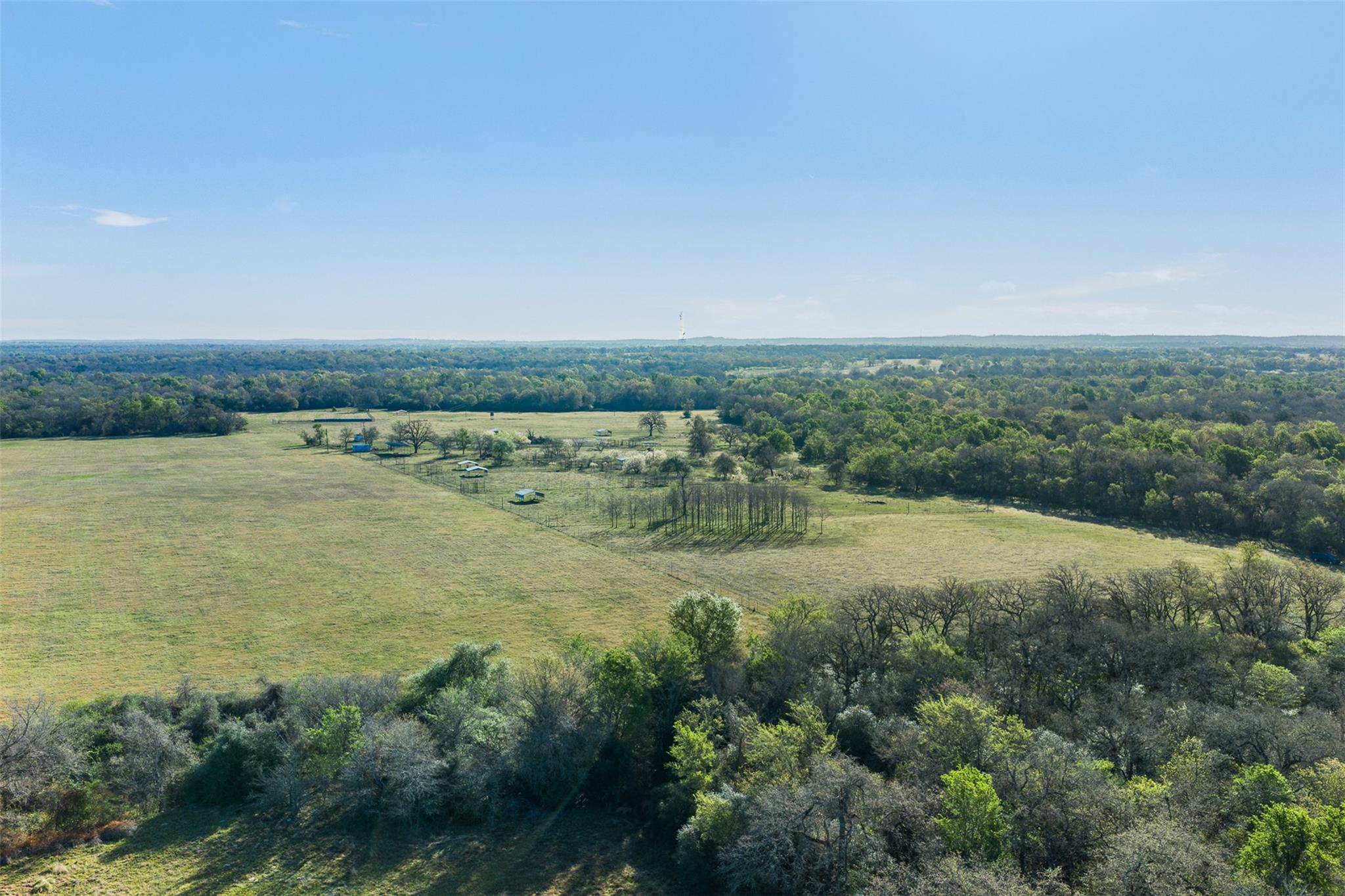 2313 E Us Highway 79, Rockdale, TX 76567