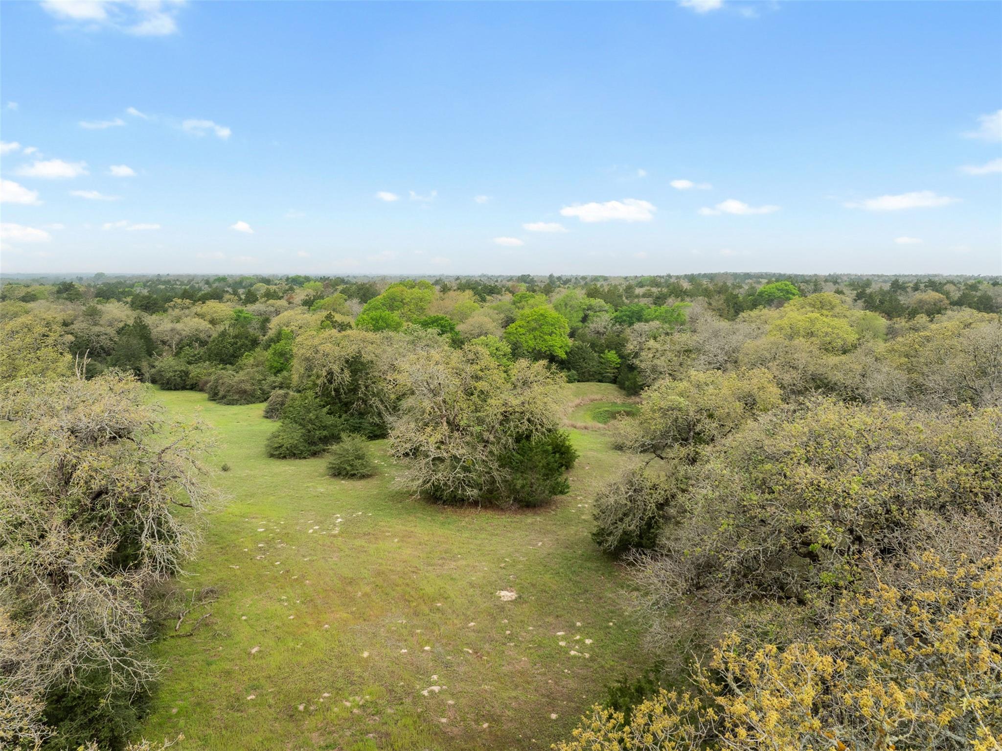 2313 E Us Highway 79, Rockdale, TX 76567