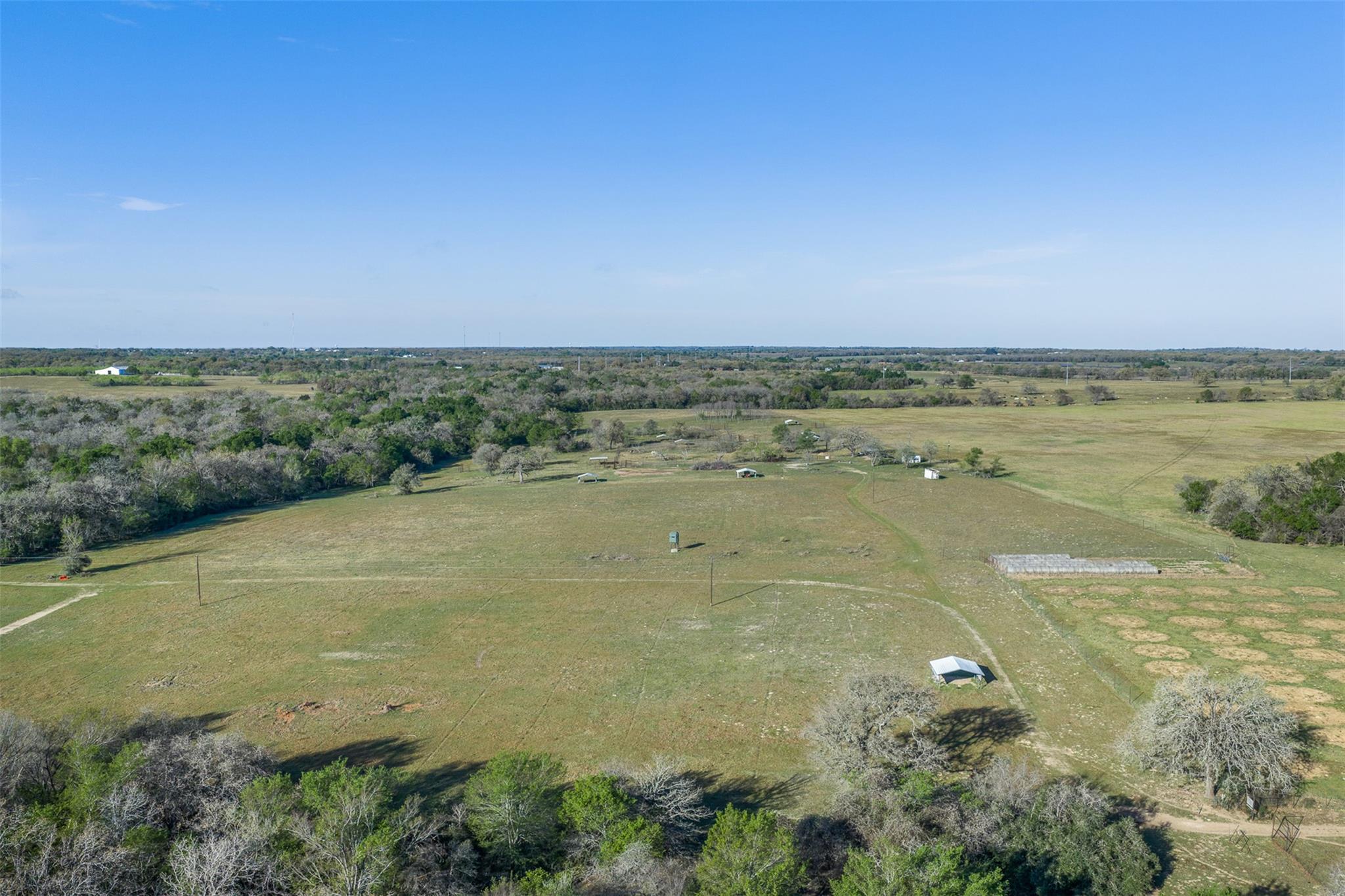 2313 E Us Highway 79, Rockdale, TX 76567