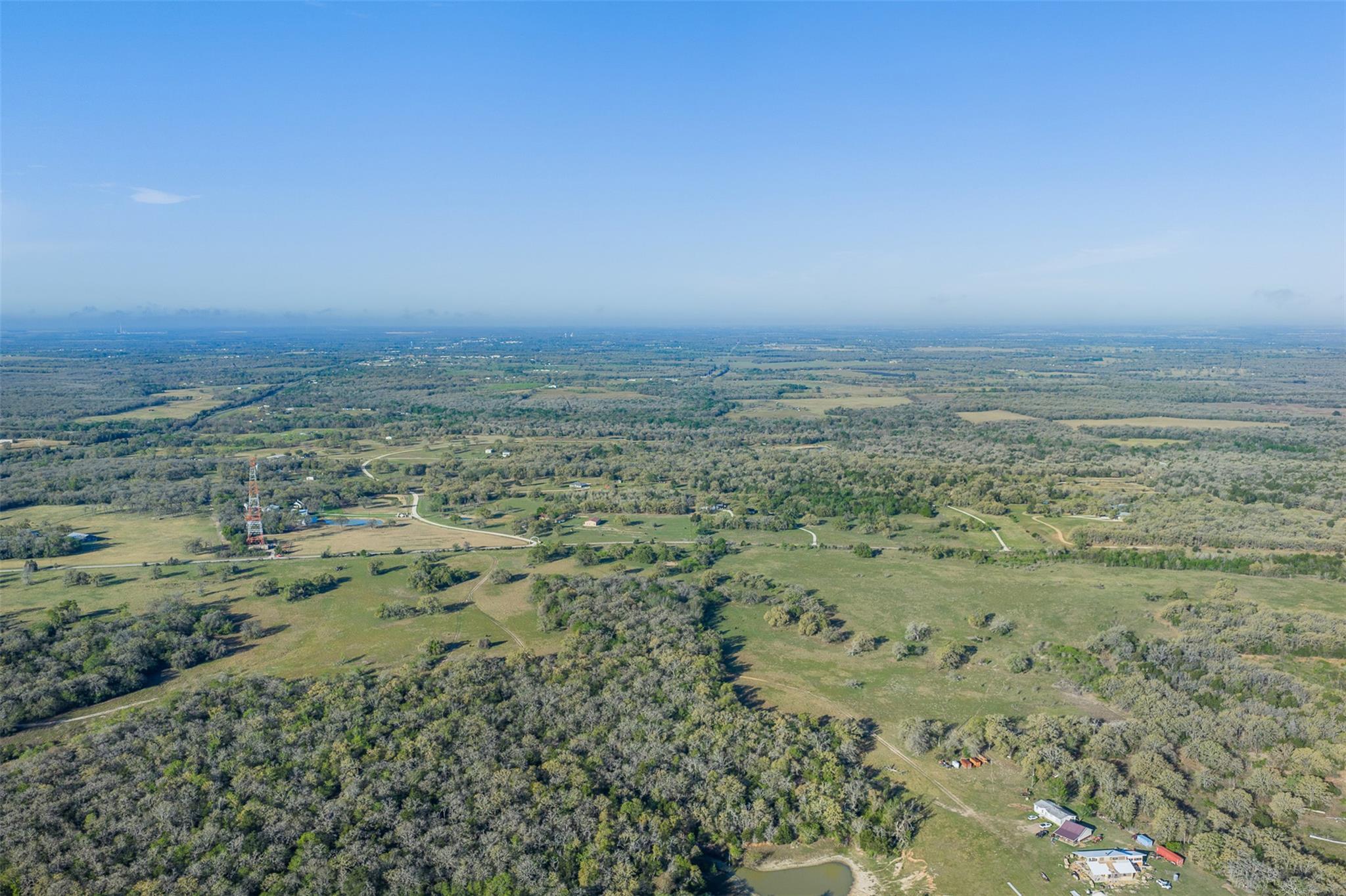 2313 E Us Highway 79, Rockdale, TX 76567