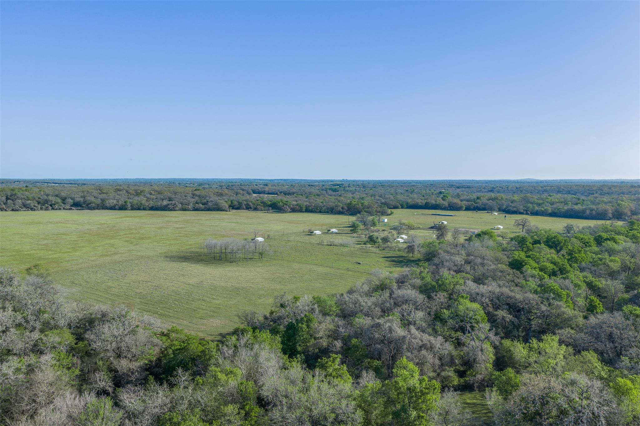 2313 E Us Highway 79, Rockdale, TX 76567