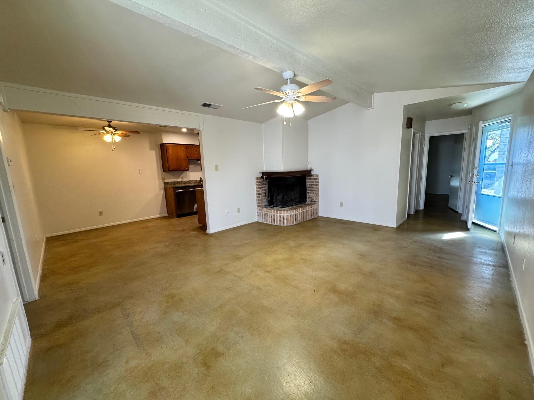 1311 Barbara Dr, San Marcos, TX 78666