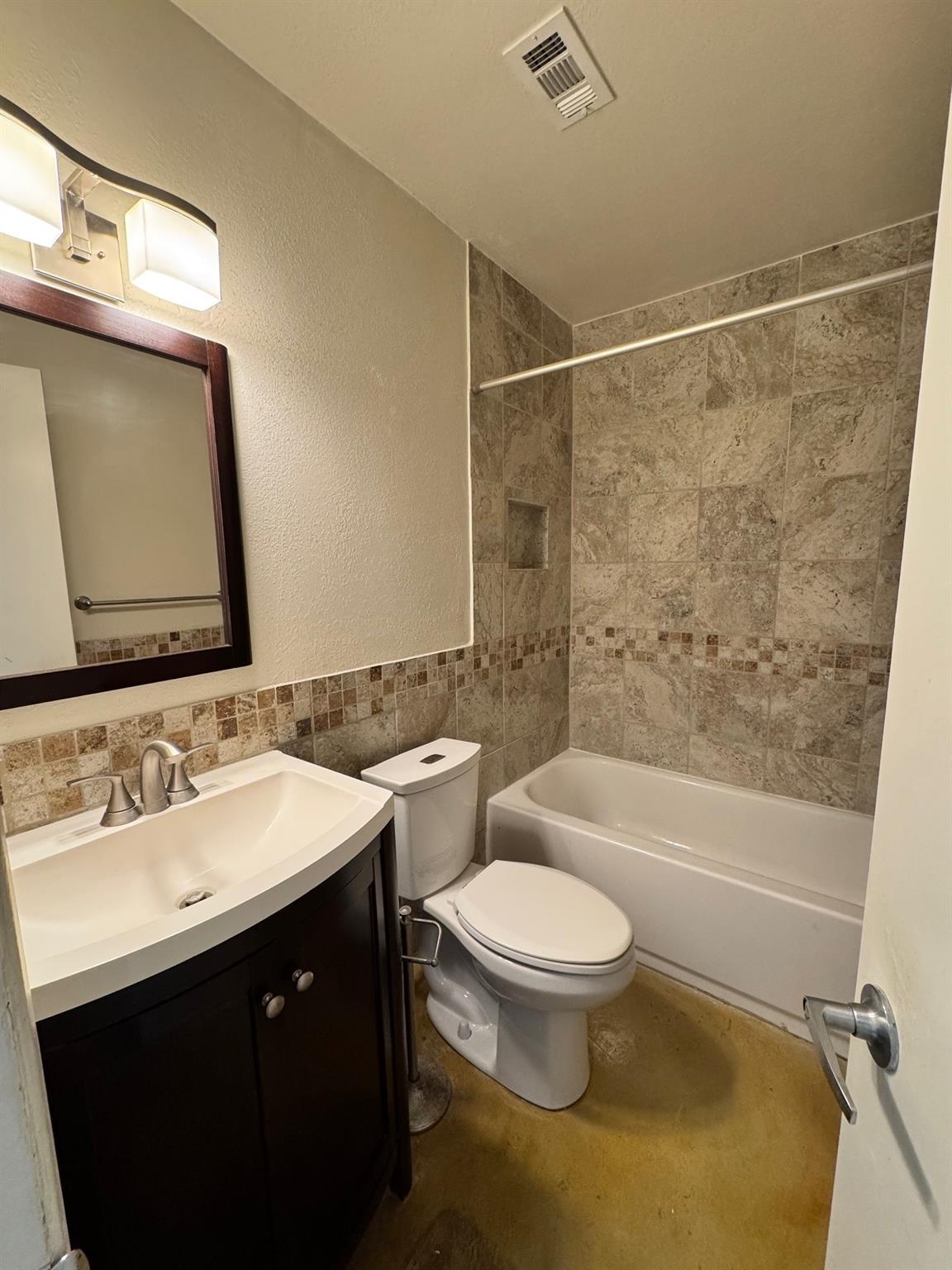 1311 Barbara Dr, San Marcos, TX 78666