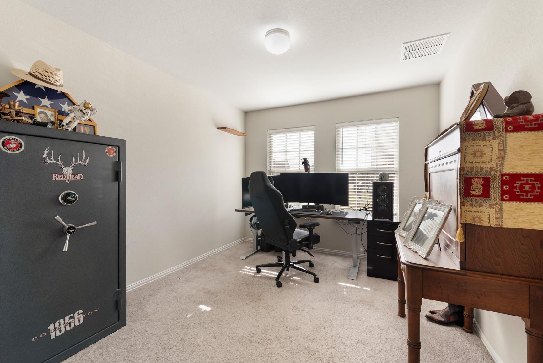 131 Rains, Kyle, TX 78640