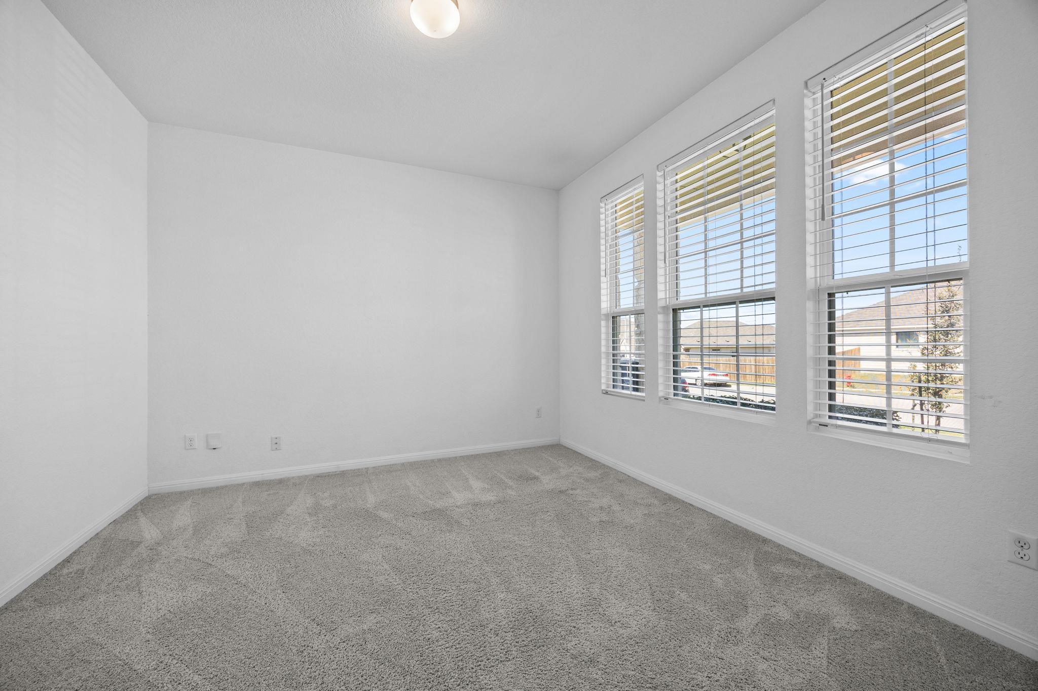 17629 Shafer Dr, Pflugerville, TX 78660