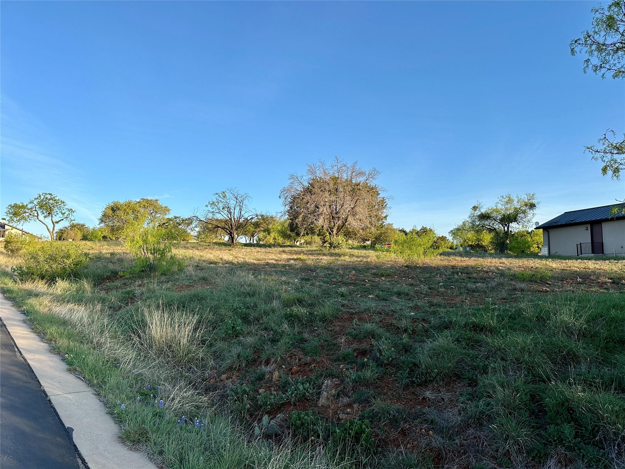 301 Hideaway, Horseshoe Bay, TX 78657