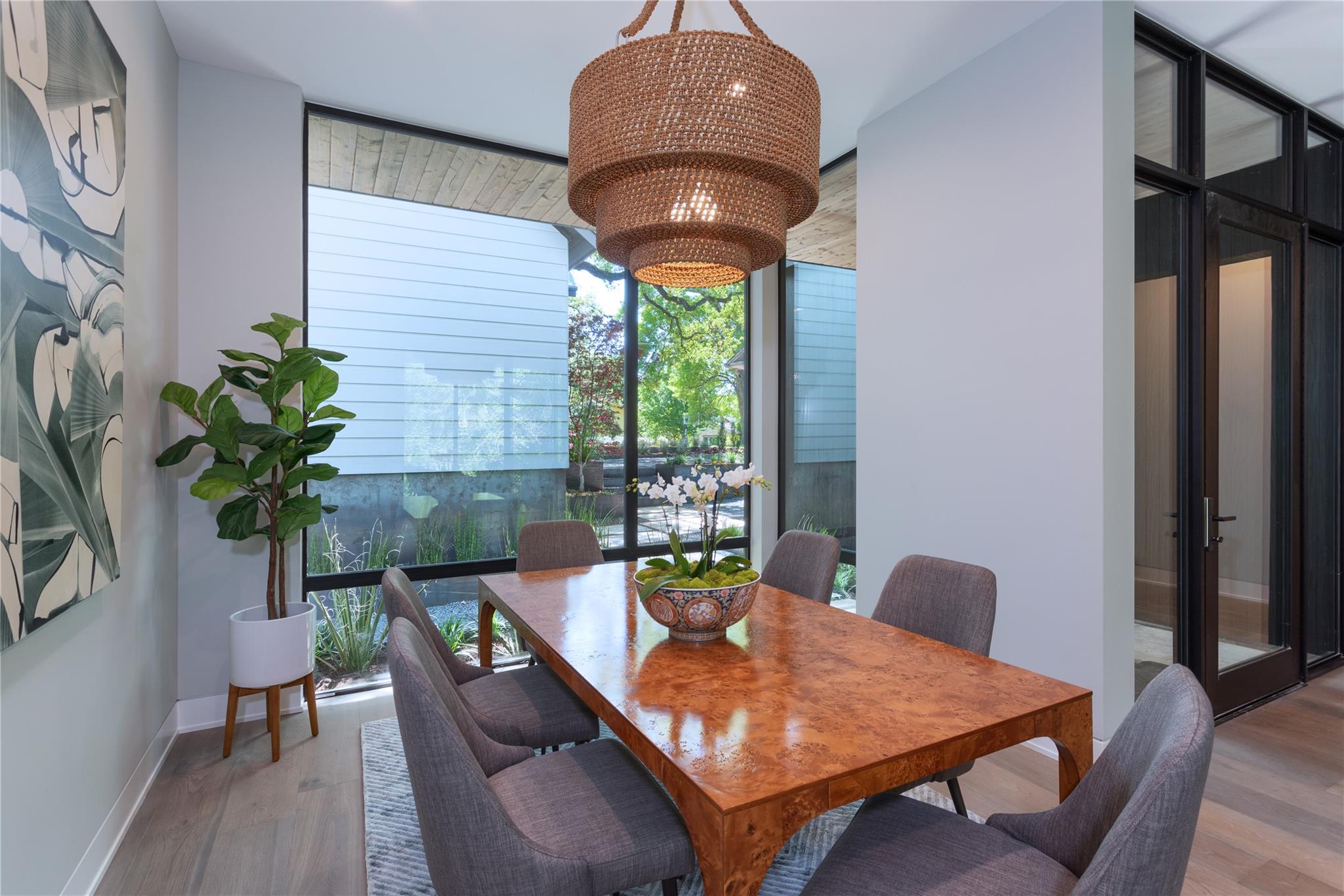 700 Jessie St, Austin, TX 78704