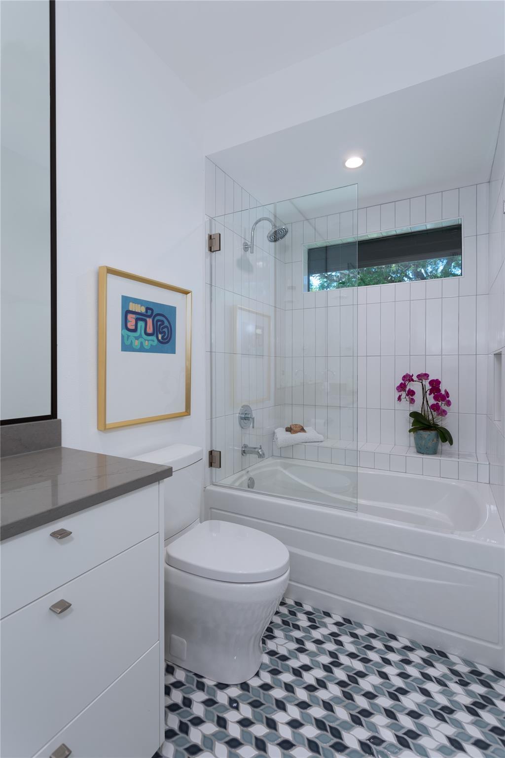 700 Jessie St, Austin, TX 78704