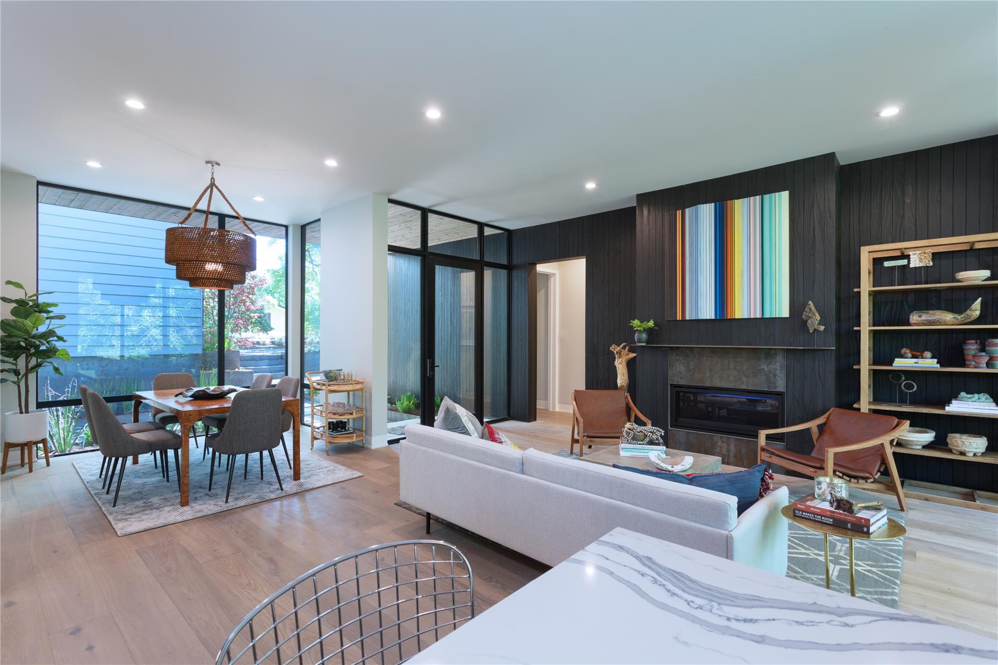 700 Jessie St, Austin, TX 78704