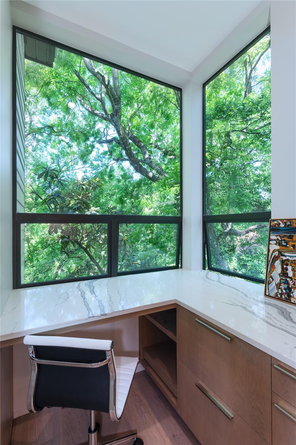 700 Jessie St, Austin, TX 78704