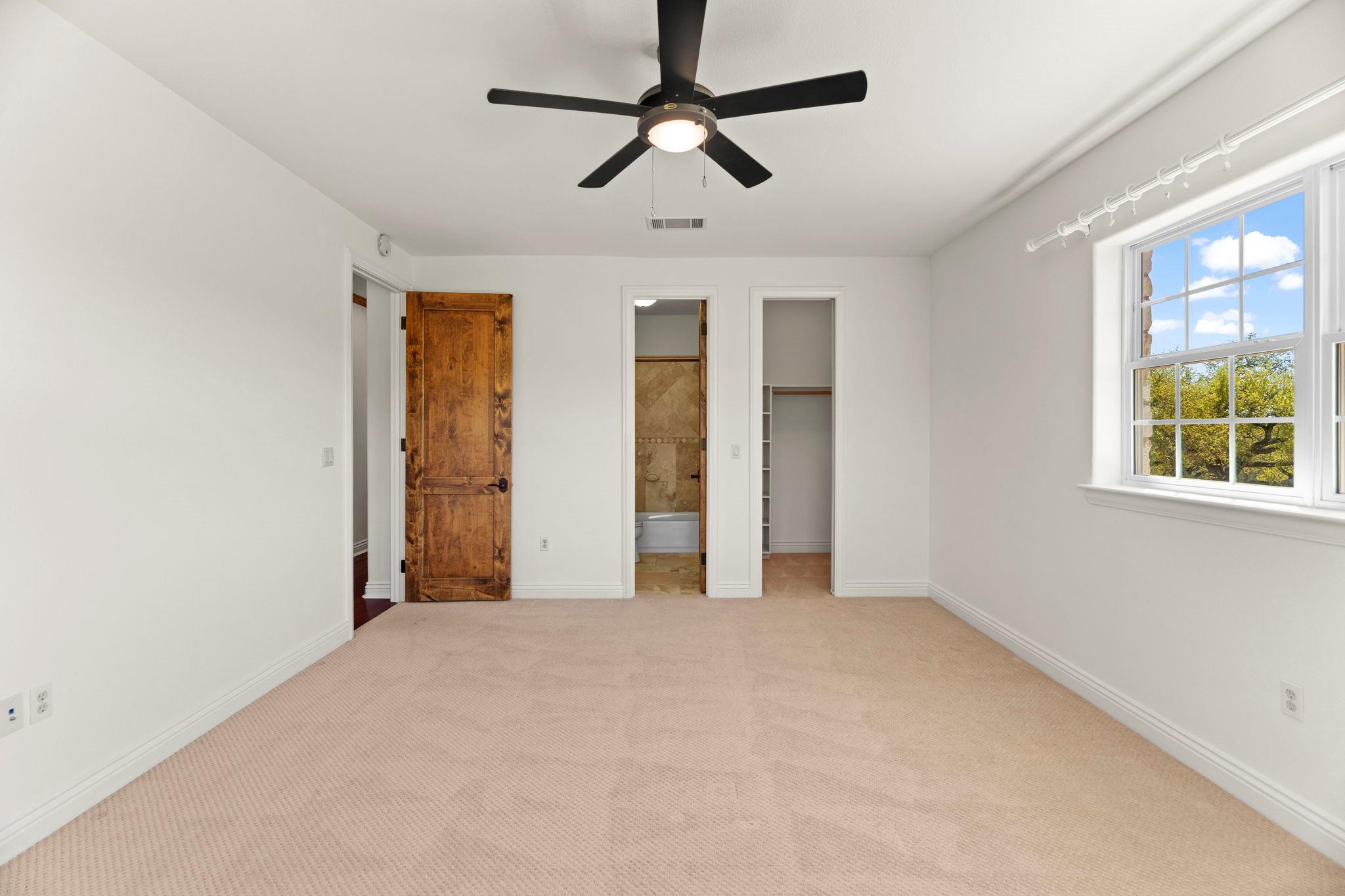 2180 La Ventana Pkwy, Driftwood, TX 78619