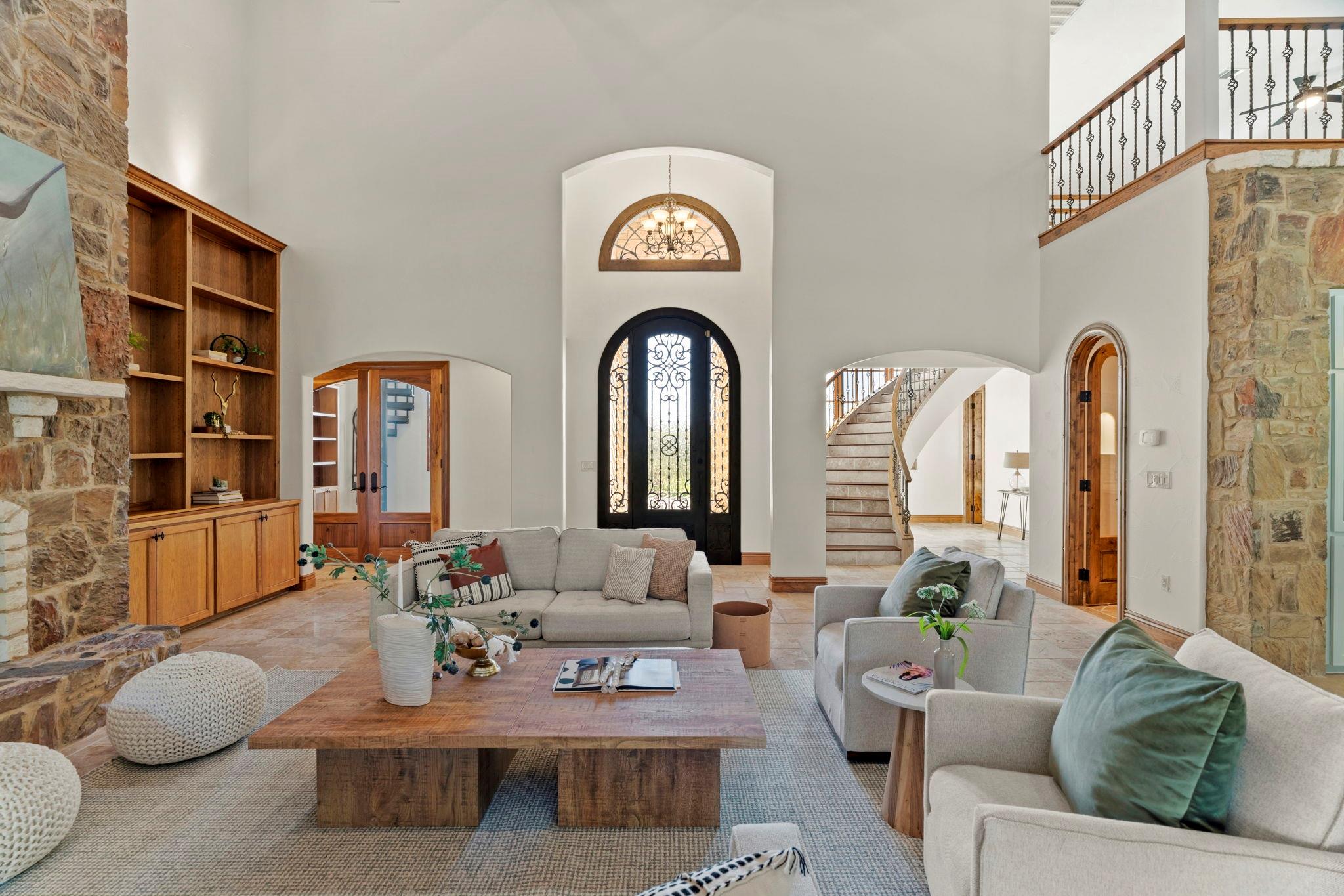 2180 La Ventana Pkwy, Driftwood, TX 78619